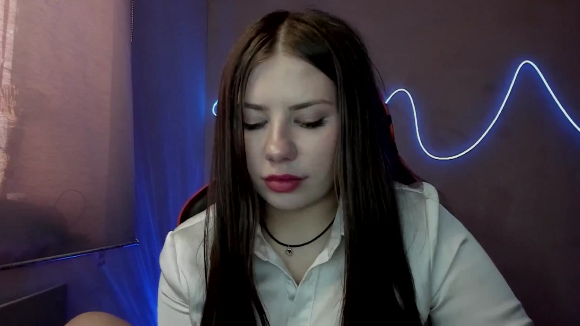 Gallery image thumbnail from FlyingDream's myfreecams stream on, 07/17/2025, 10:41 image 19 of 20