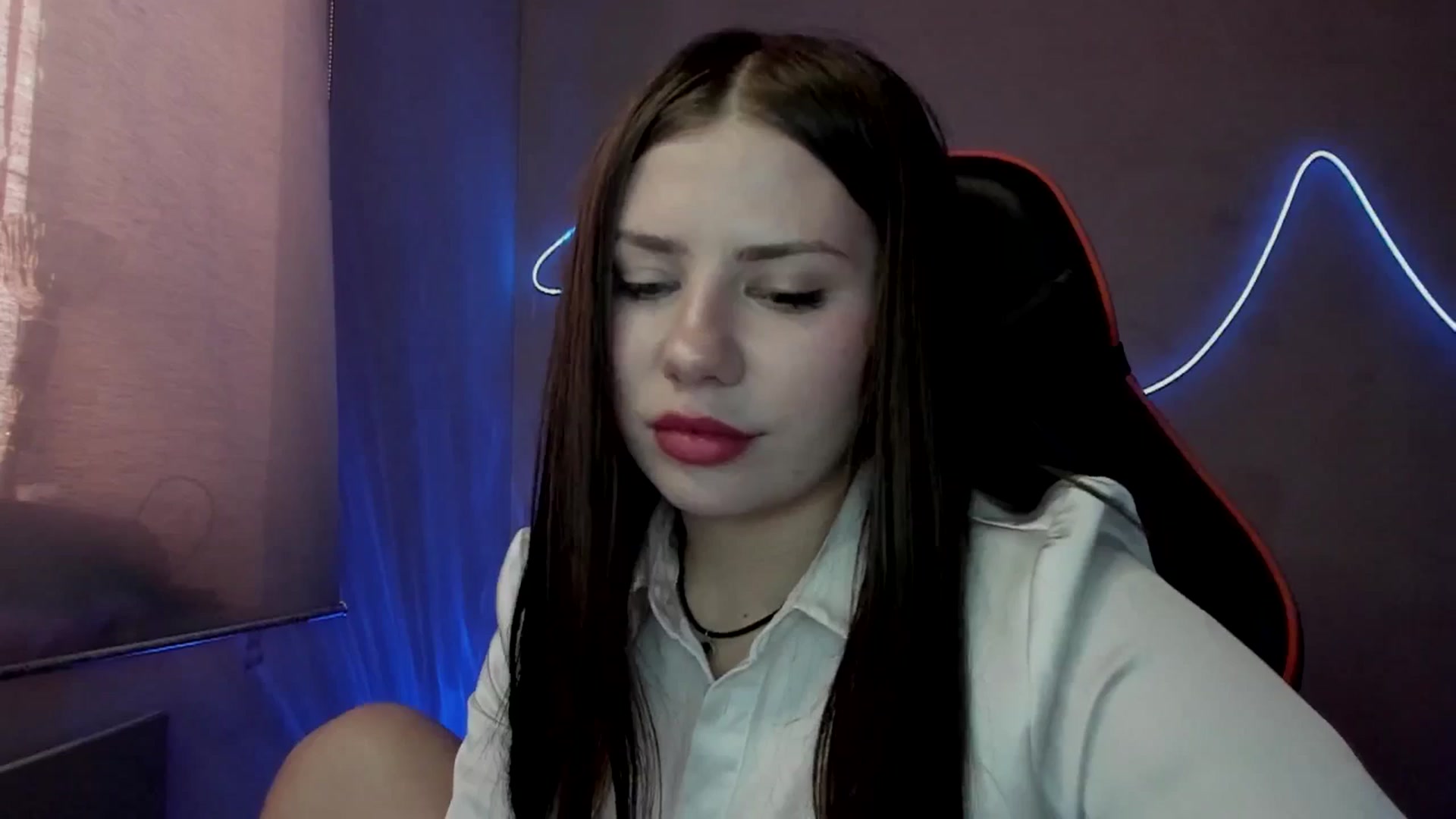 Gallery image thumbnail from FlyingDream's myfreecams stream on, 07/17/2025, 10:41 image 13 of 20