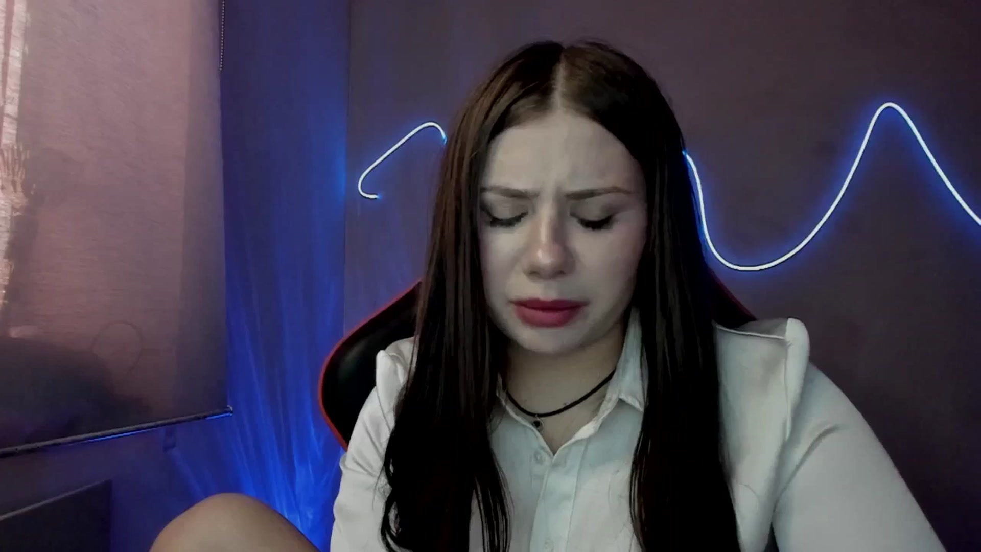 Gallery image thumbnail from FlyingDream's myfreecams stream on, 07/17/2025, 10:41 image 10 of 20