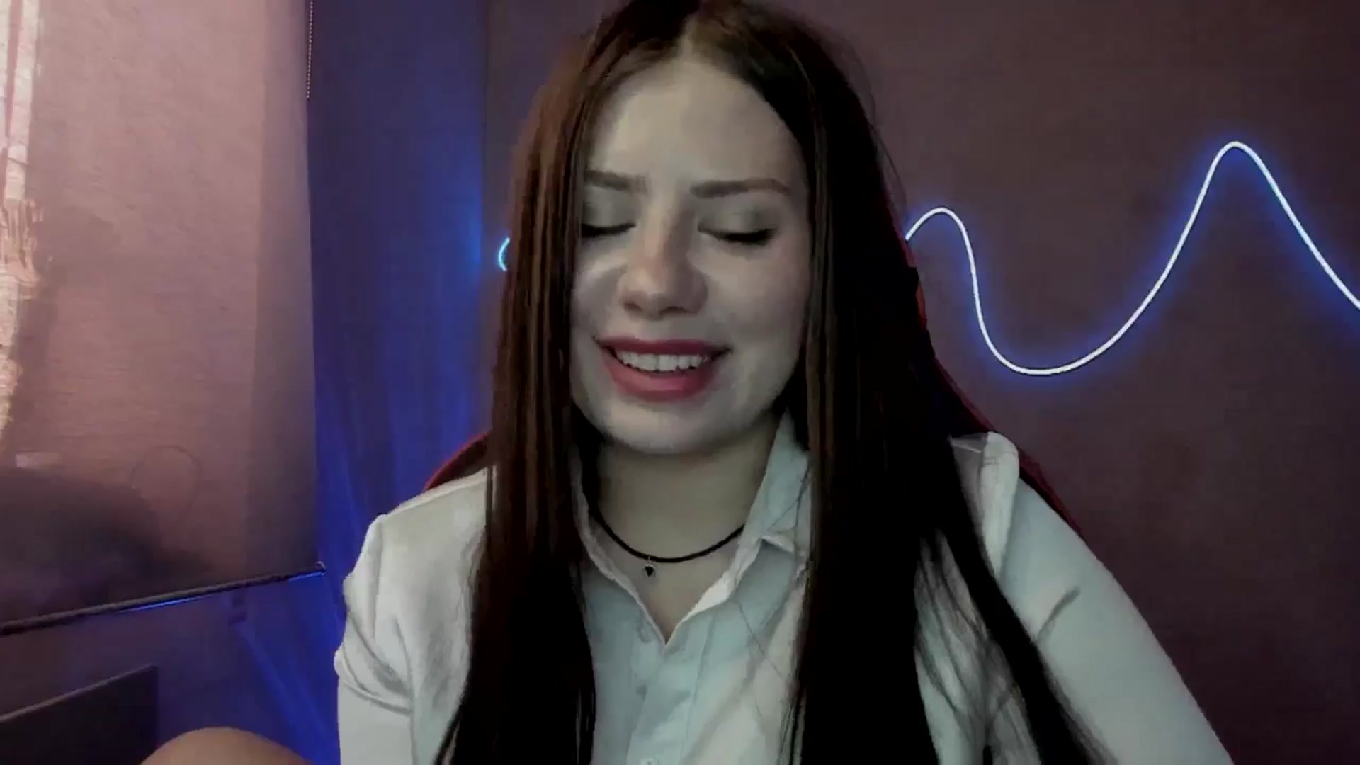 Gallery image thumbnail from FlyingDream's myfreecams stream on, 07/17/2025, 10:41 image 17 of 20