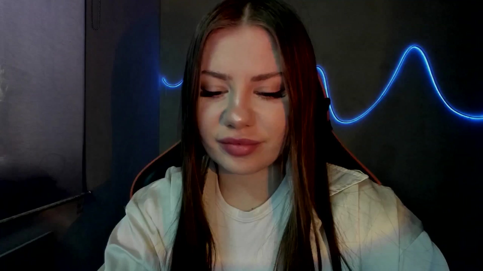 Gallery image thumbnail from FlyingDream's myfreecams stream on, 08/02/2025, 11:59 image 6 of 20