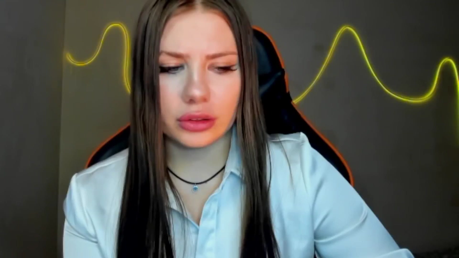 Gallery image thumbnail from FlyingDream's myfreecams stream on, 08/04/2025, 13:26 image 5 of 20
