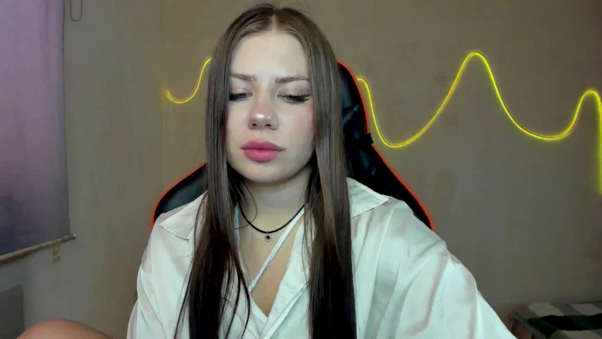 Gallery image thumbnail from FlyingDream's myfreecams stream on, 08/06/2025, 13:08 image 14 of 20