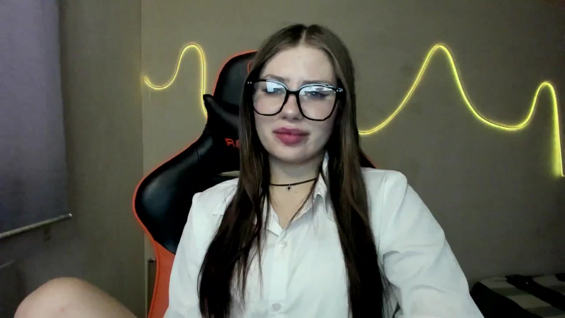 Gallery image thumbnail from FlyingDream's myfreecams stream on, 08/11/2025, 16:27 image 7 of 20