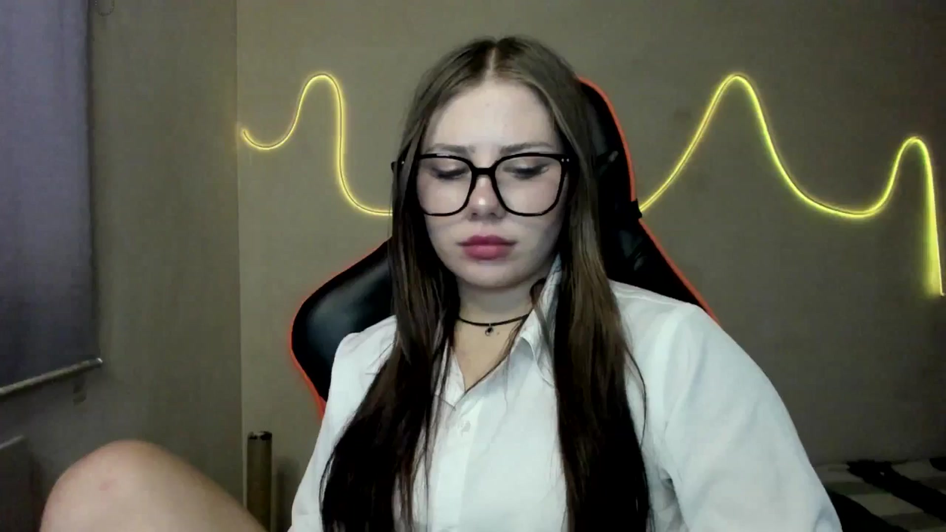 Gallery image thumbnail from FlyingDream's myfreecams stream on, 08/11/2025, 16:27 image 12 of 20