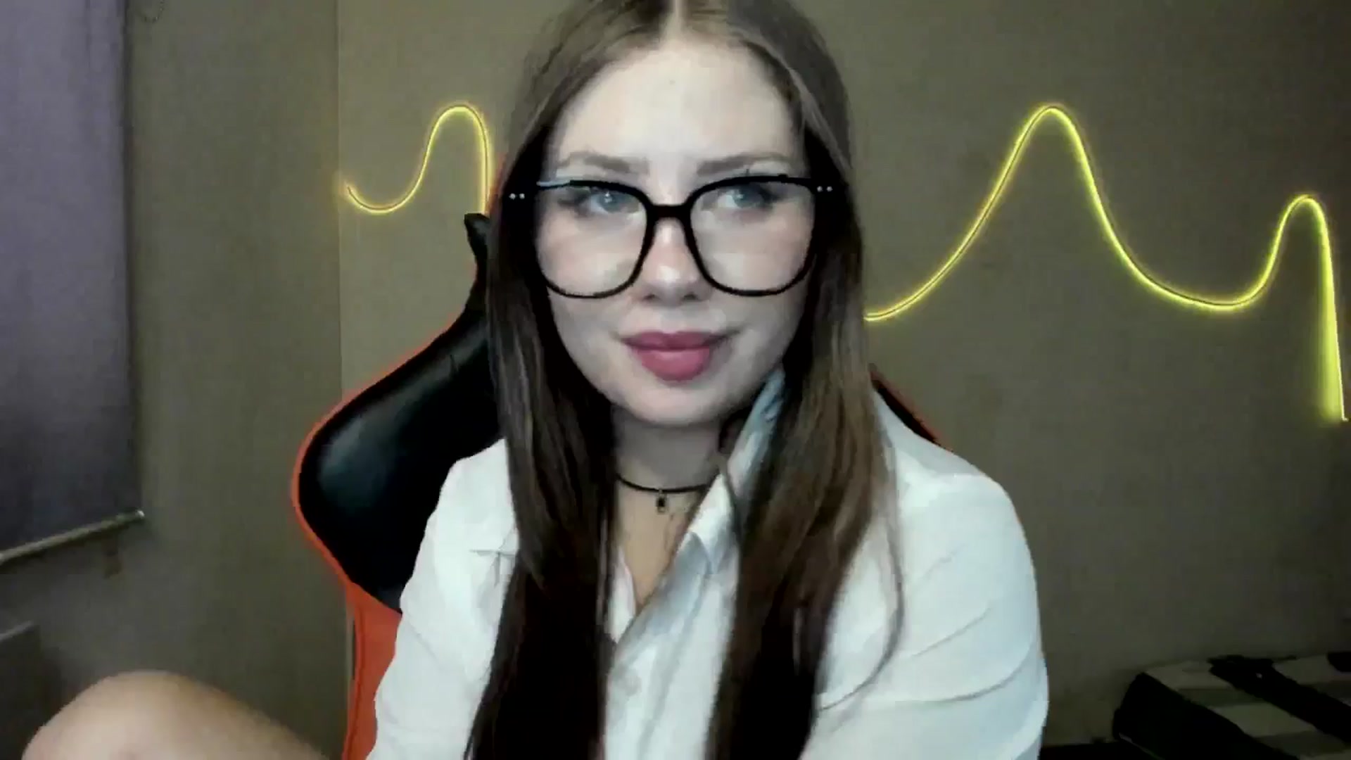 Gallery image thumbnail from FlyingDream's myfreecams stream on, 08/11/2025, 16:27 image 8 of 20