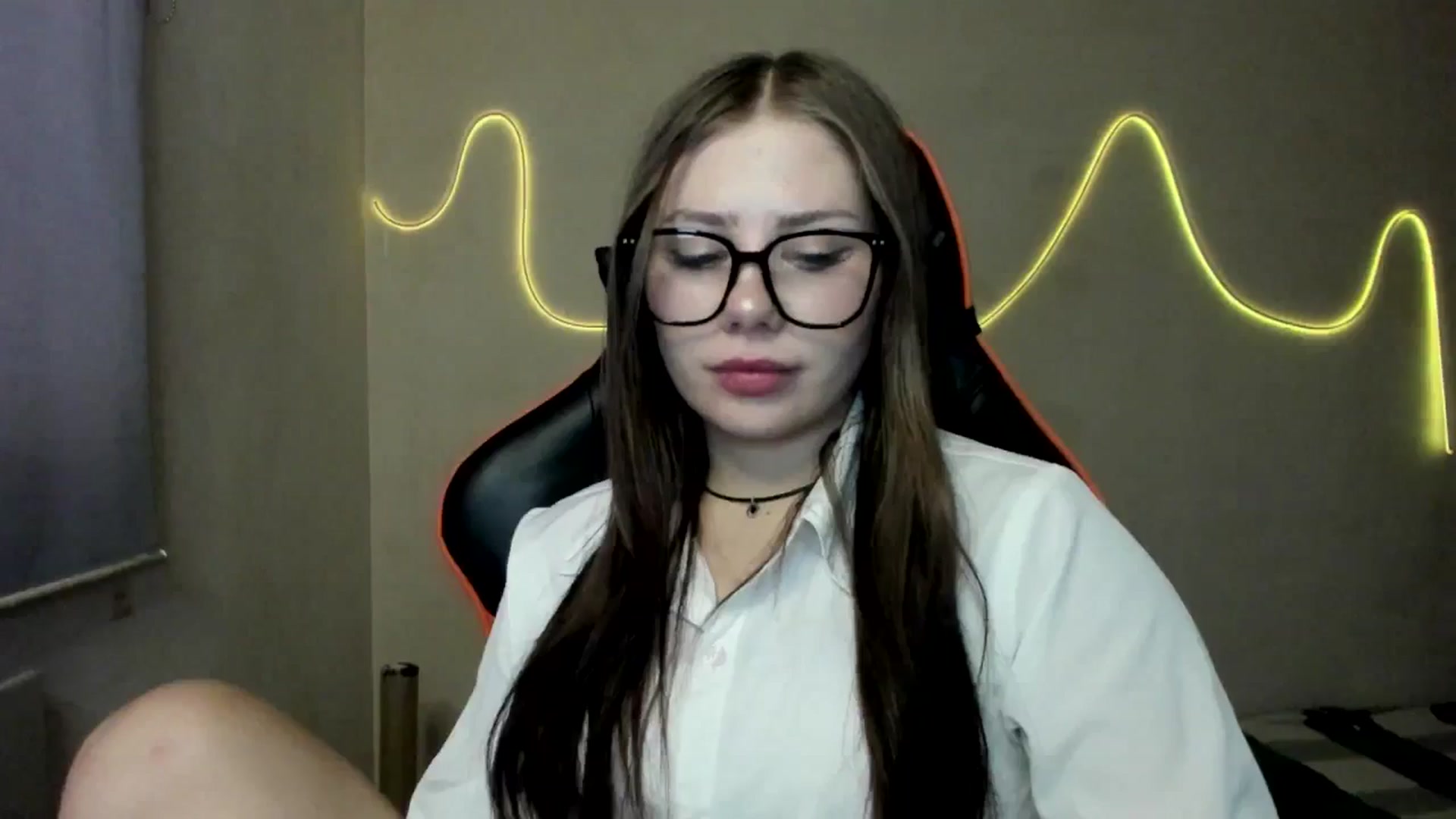 Gallery image thumbnail from FlyingDream's myfreecams stream on, 08/11/2025, 16:27 image 13 of 20