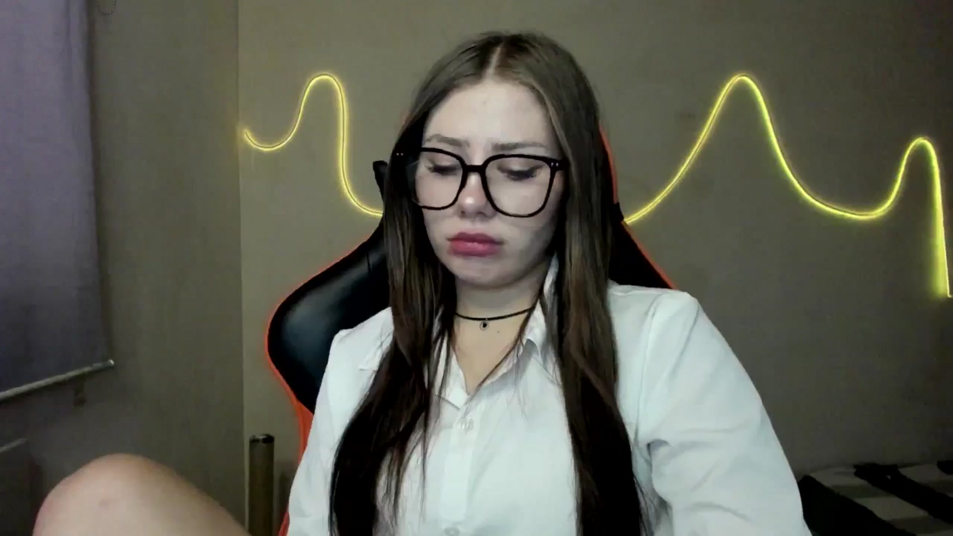 Gallery image thumbnail from FlyingDream's myfreecams stream on, 08/11/2025, 16:27 image 6 of 20