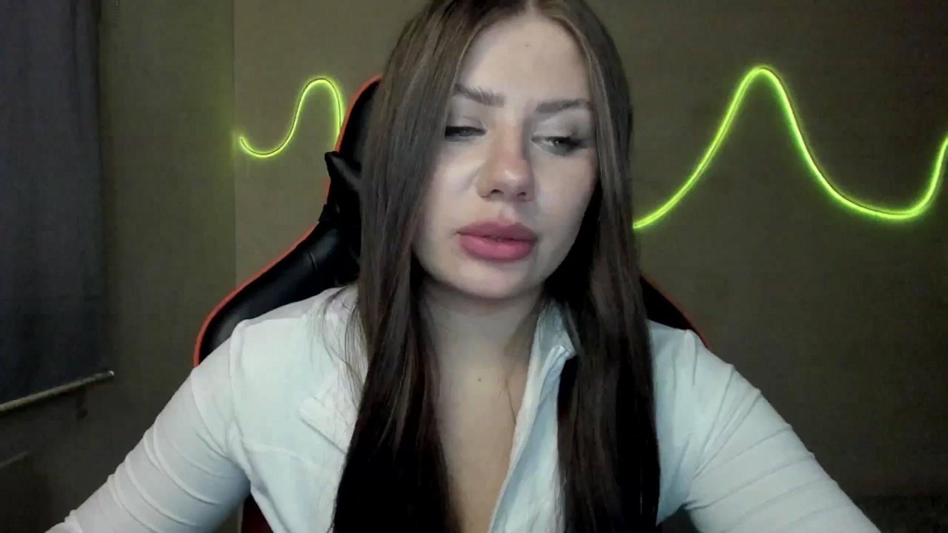 Gallery image thumbnail from FlyingDream's myfreecams stream on, 08/12/2025, 17:20 image 11 of 20