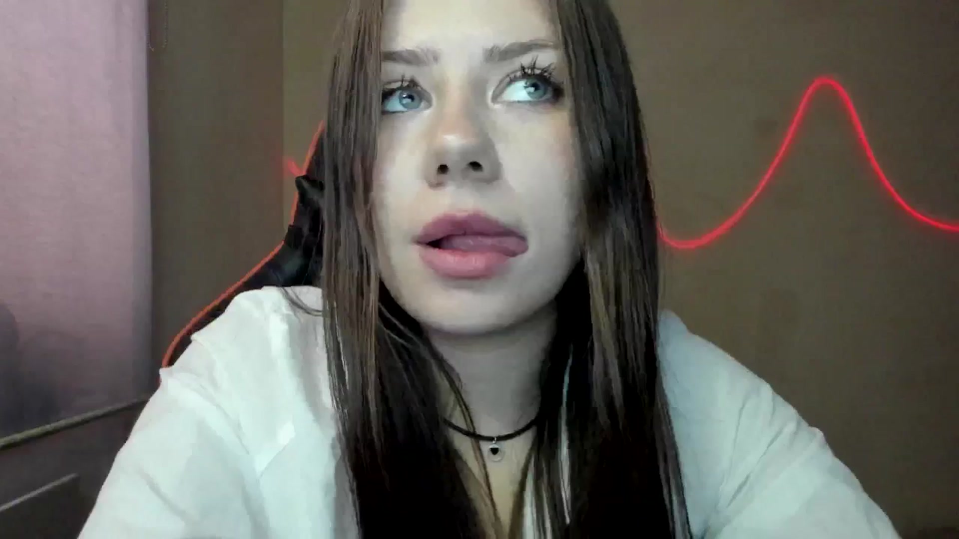 Gallery image thumbnail from FlyingDream's myfreecams stream on, 08/16/2025, 12:00 image 16 of 20