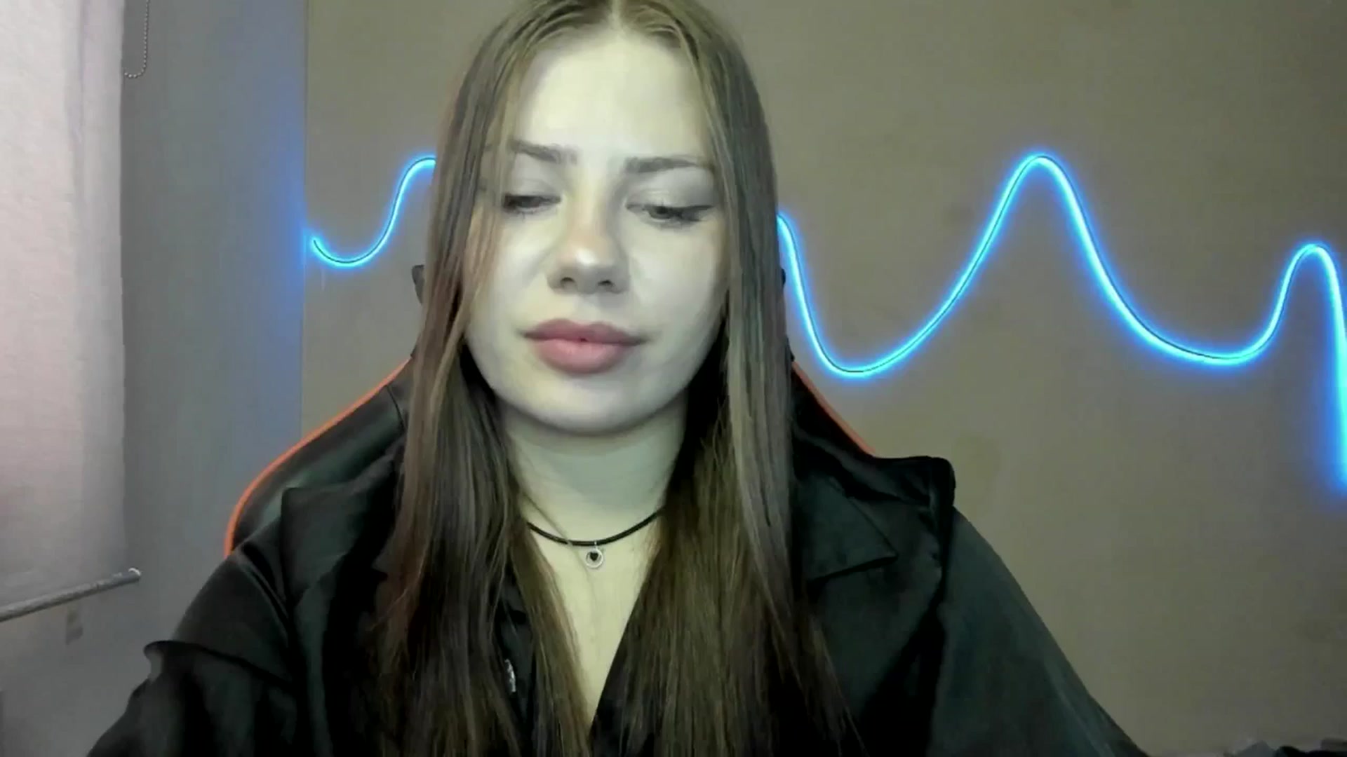 Gallery image thumbnail from FlyingDream's myfreecams stream on, 08/18/2025, 10:47 image 16 of 20