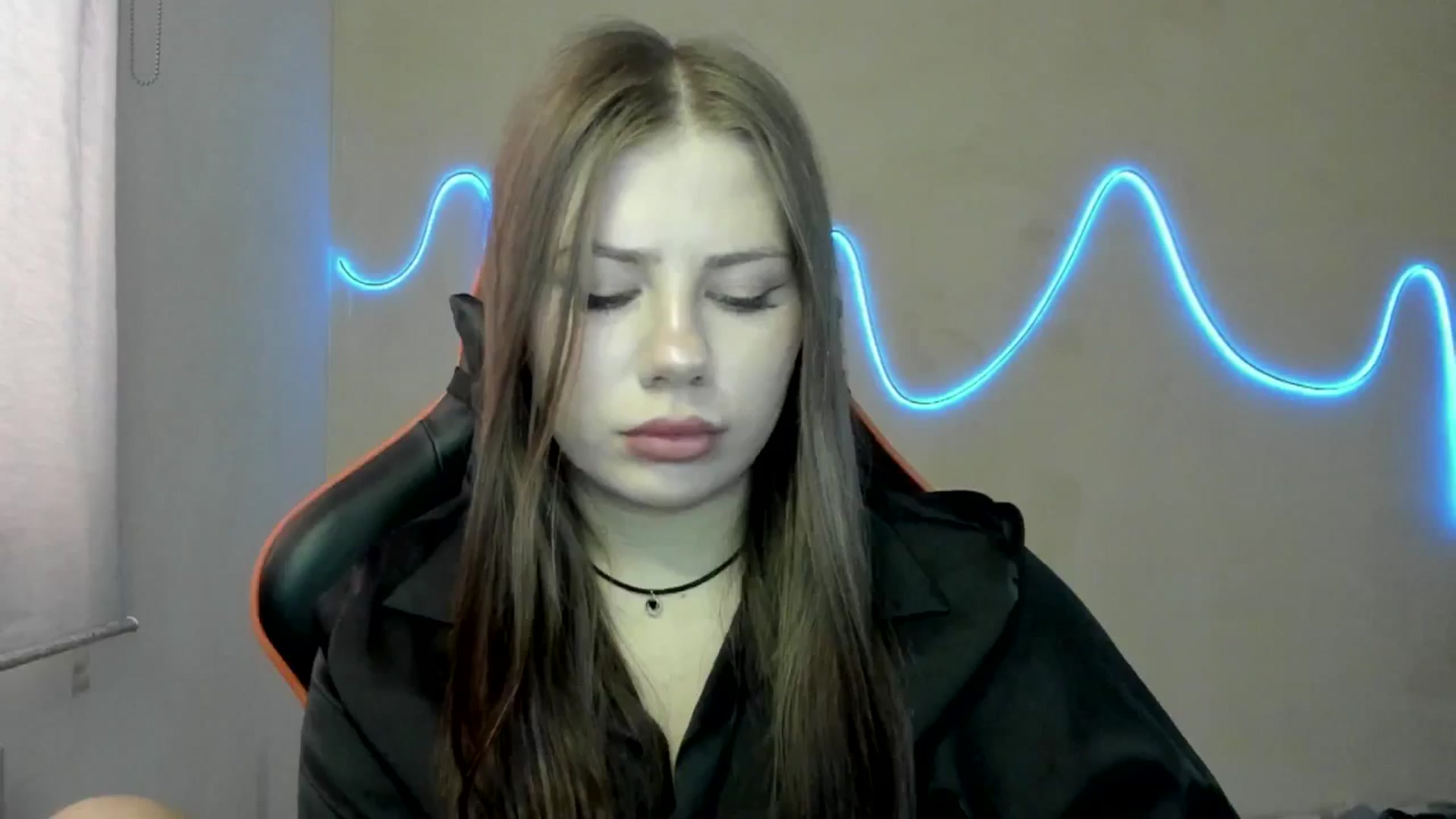 Gallery image thumbnail from FlyingDream's myfreecams stream on, 08/18/2025, 10:47 image 6 of 20