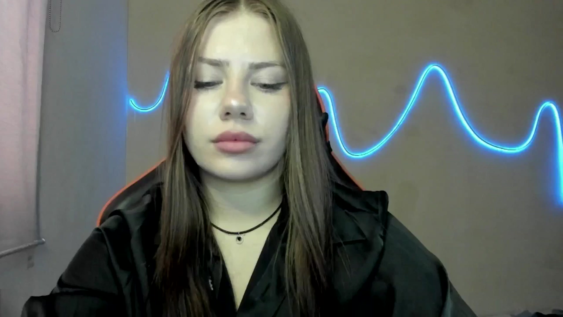 Gallery image thumbnail from FlyingDream's myfreecams stream on, 08/18/2025, 10:47 image 20 of 20