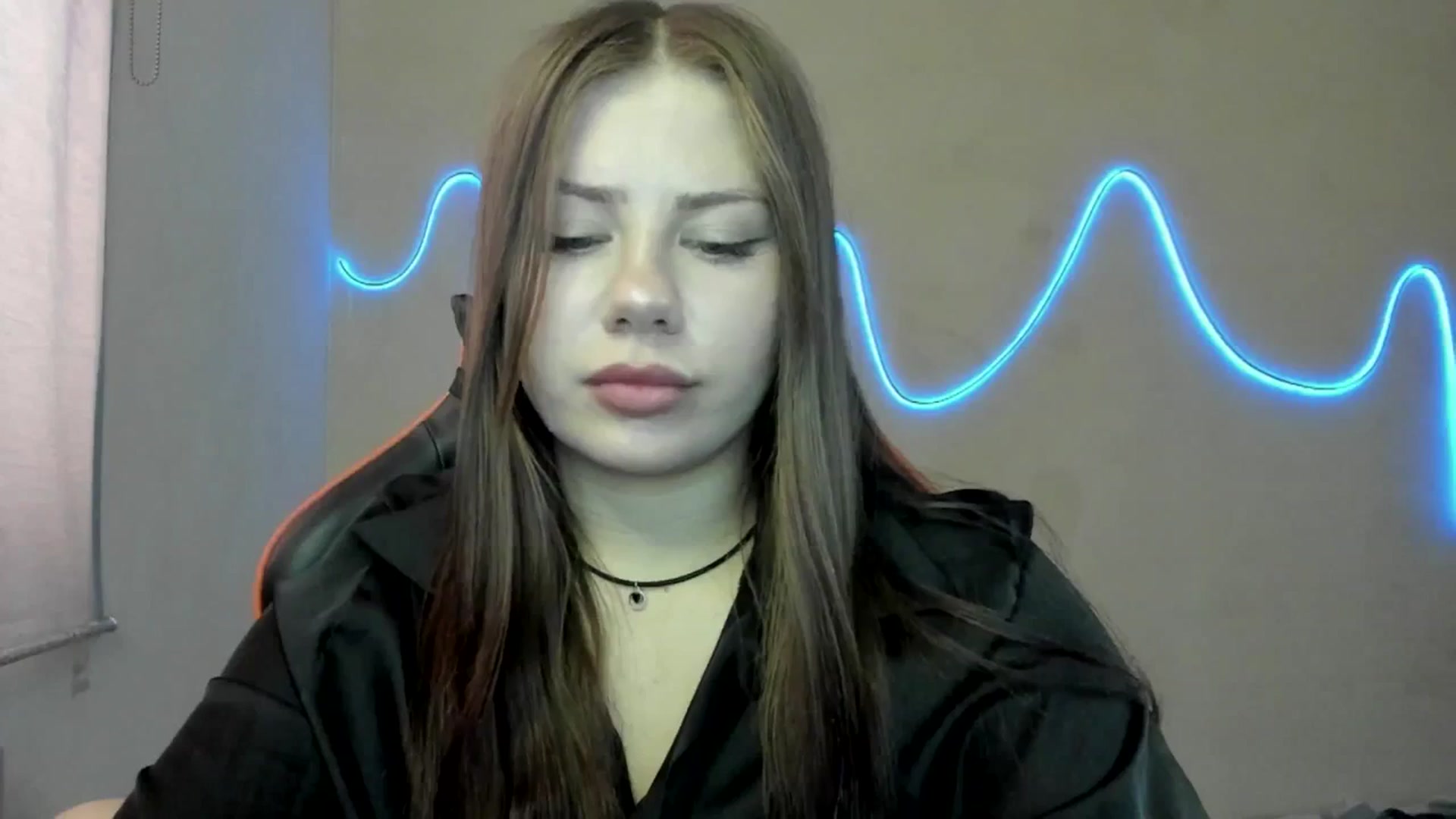 Gallery image thumbnail from FlyingDream's myfreecams stream on, 08/18/2025, 10:47 image 10 of 20