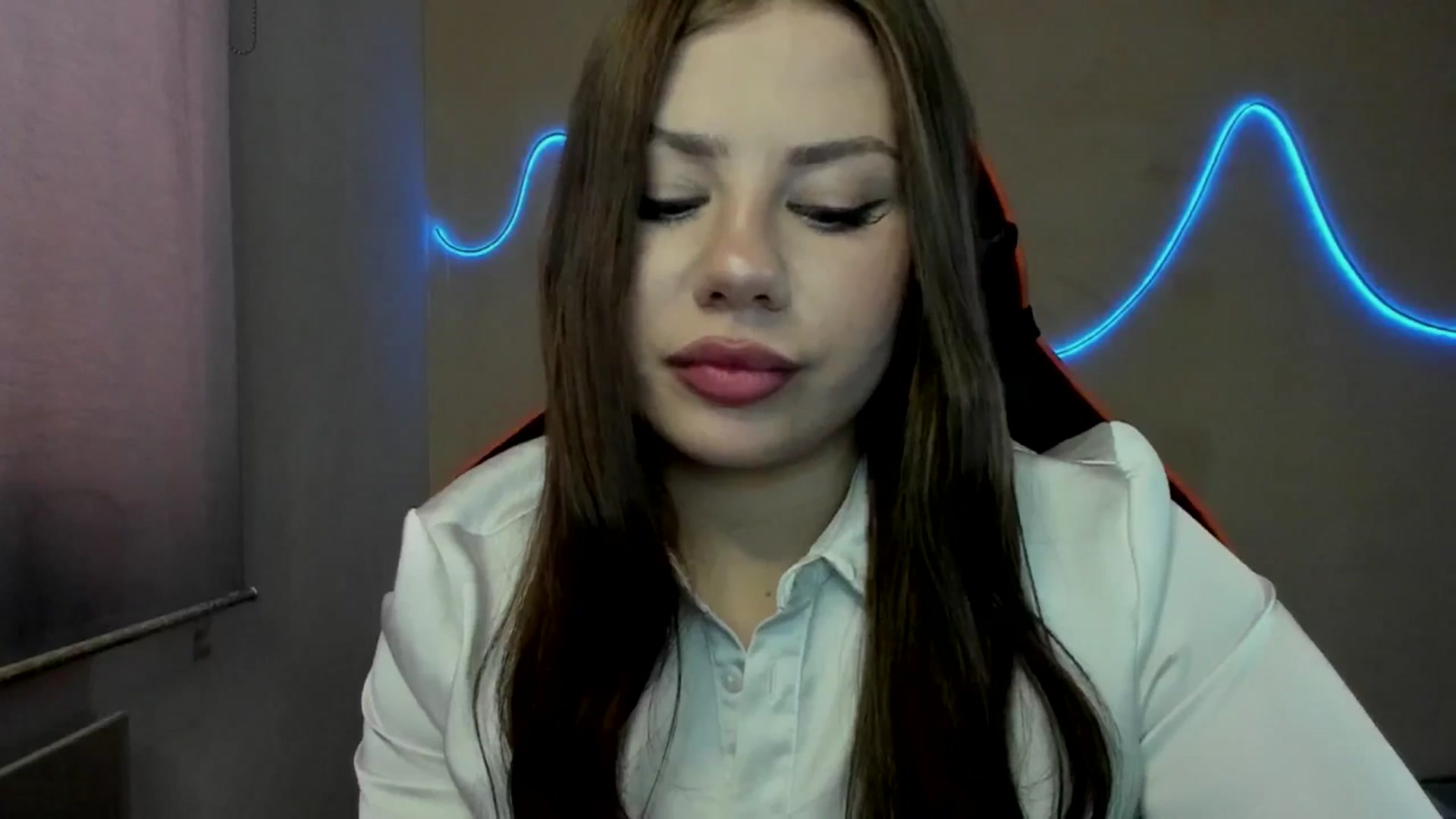 Gallery image thumbnail from FlyingDream's myfreecams stream on, 08/21/2025, 14:26 image 5 of 20