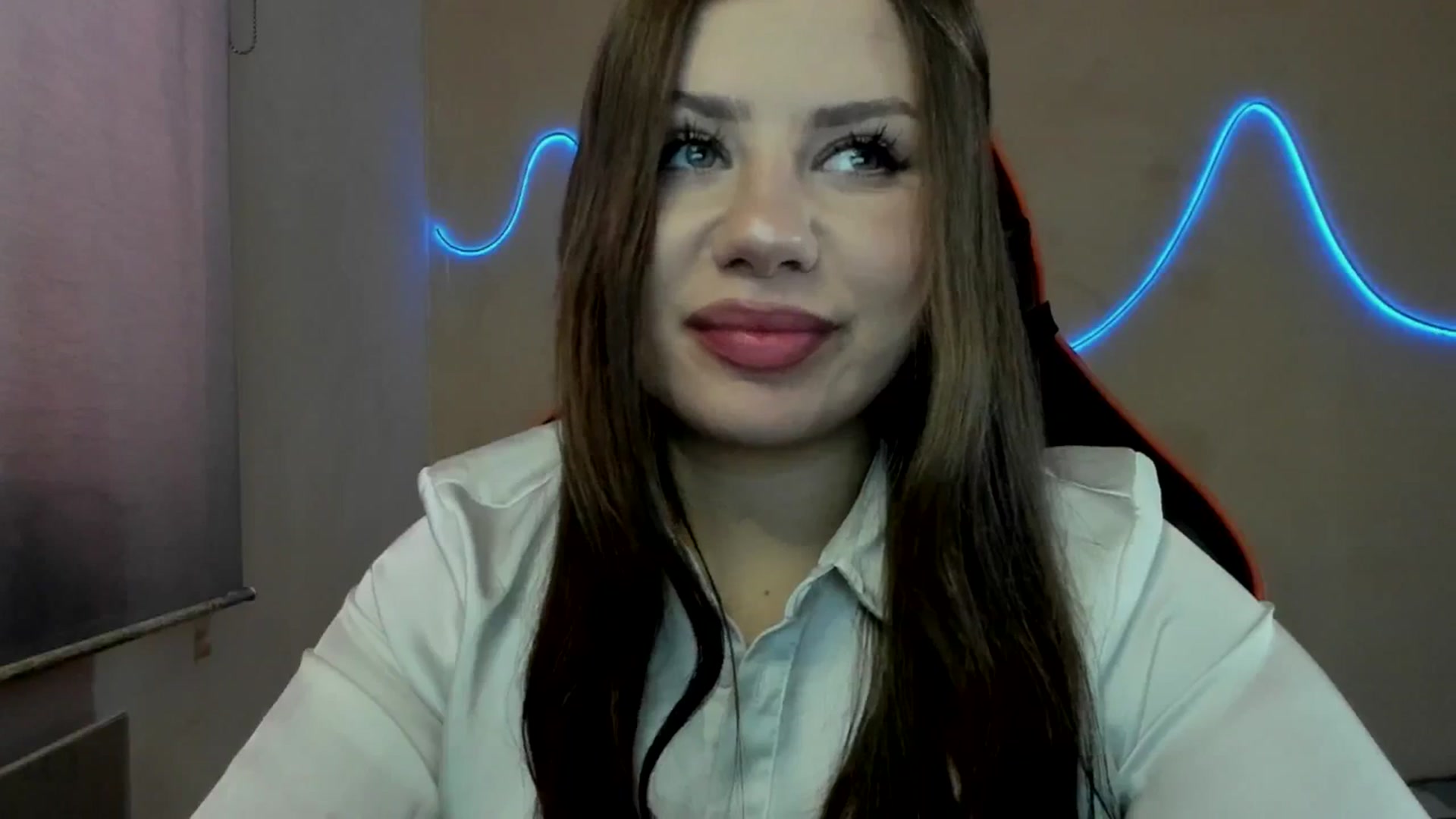 Gallery image thumbnail from FlyingDream's myfreecams stream on, 08/21/2025, 14:26 image 3 of 20