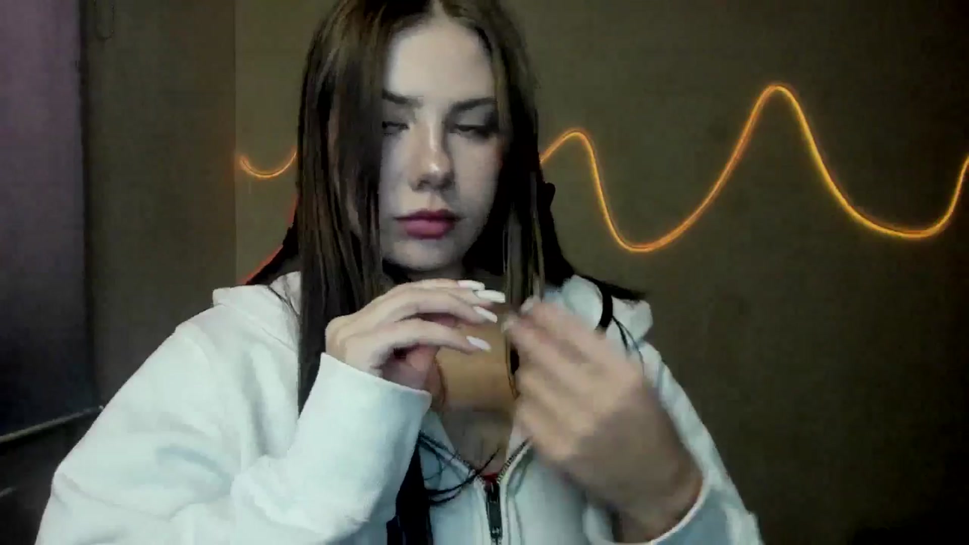 Gallery image thumbnail from FlyingDream's myfreecams stream on, 08/23/2025, 15:05 image 19 of 20