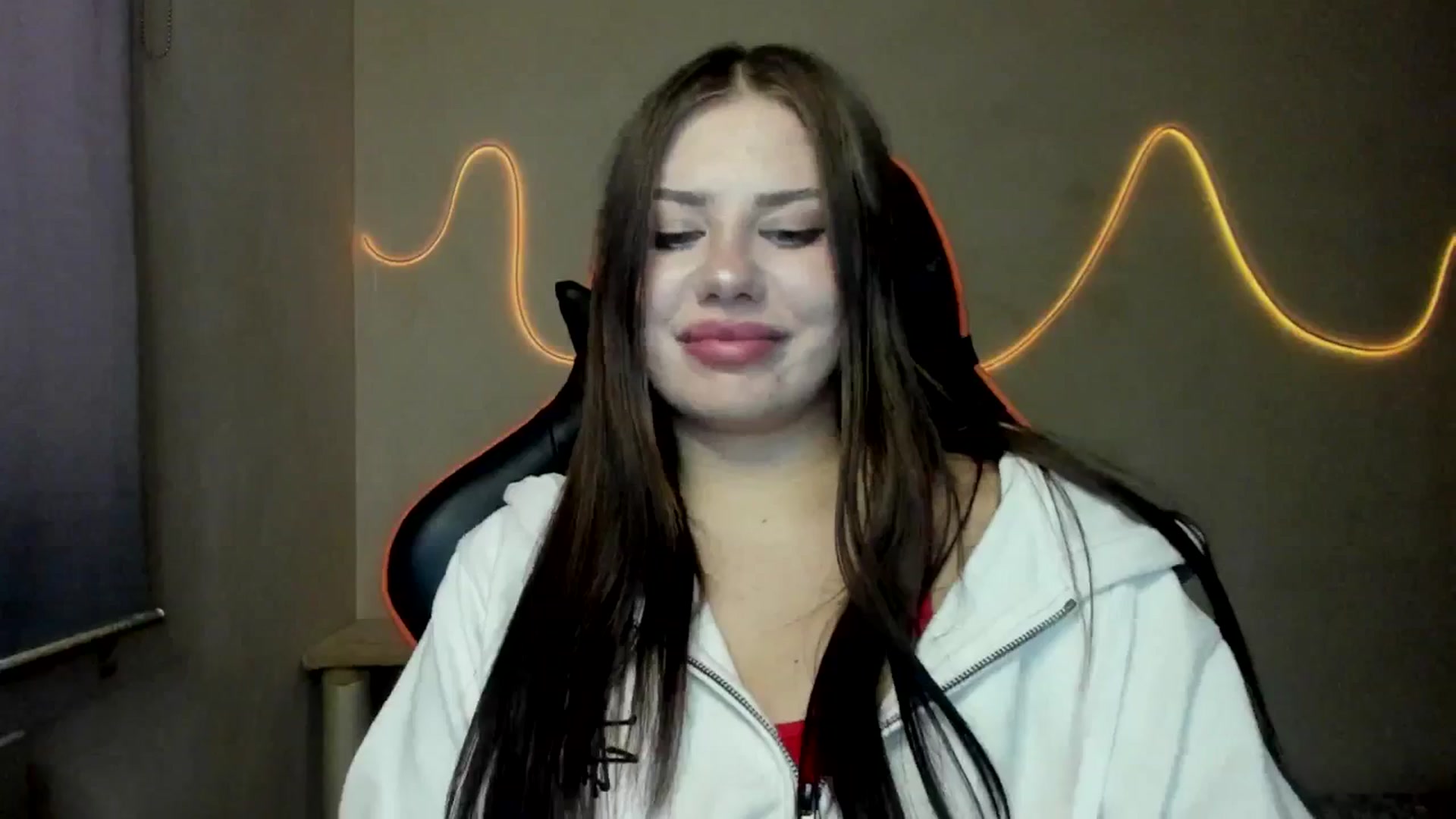 Gallery image thumbnail from FlyingDream's myfreecams stream on, 08/23/2025, 15:05 image 4 of 20