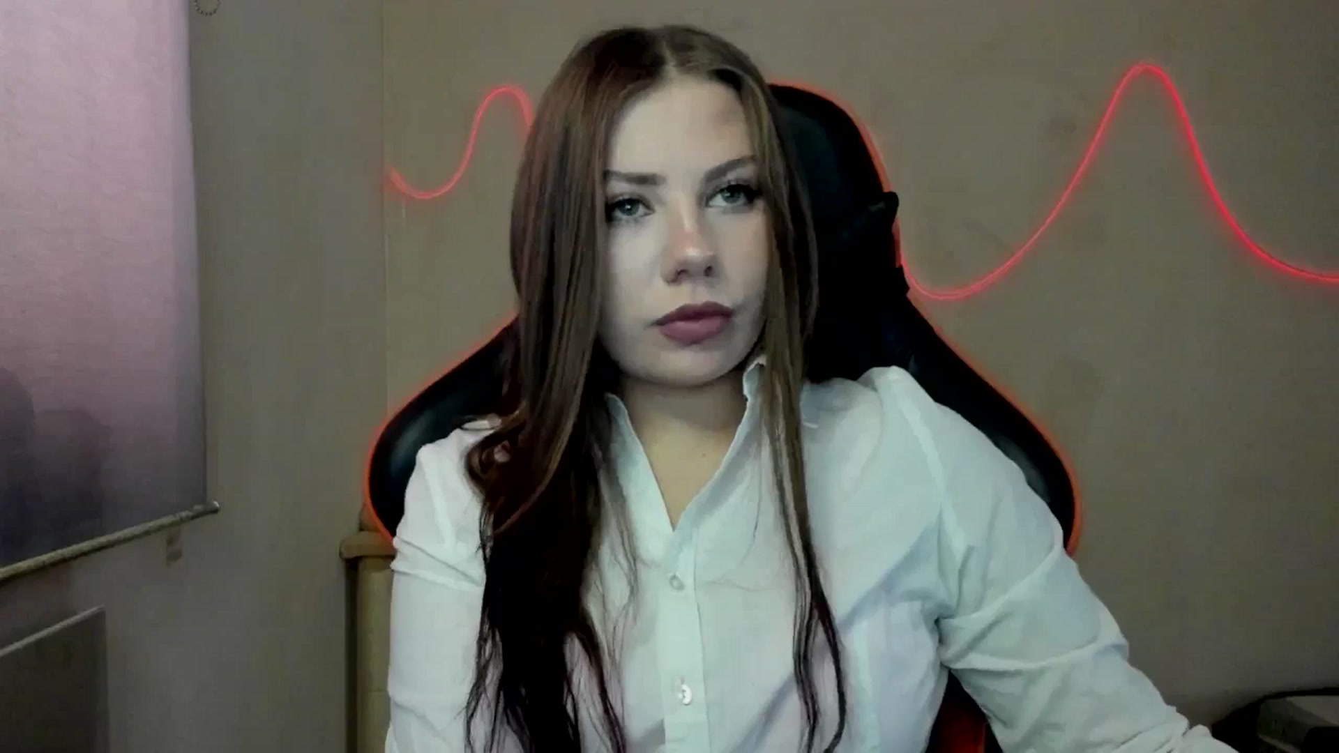 Gallery image thumbnail from FlyingDream's myfreecams stream on, 08/25/2025, 12:20 image 1 of 20