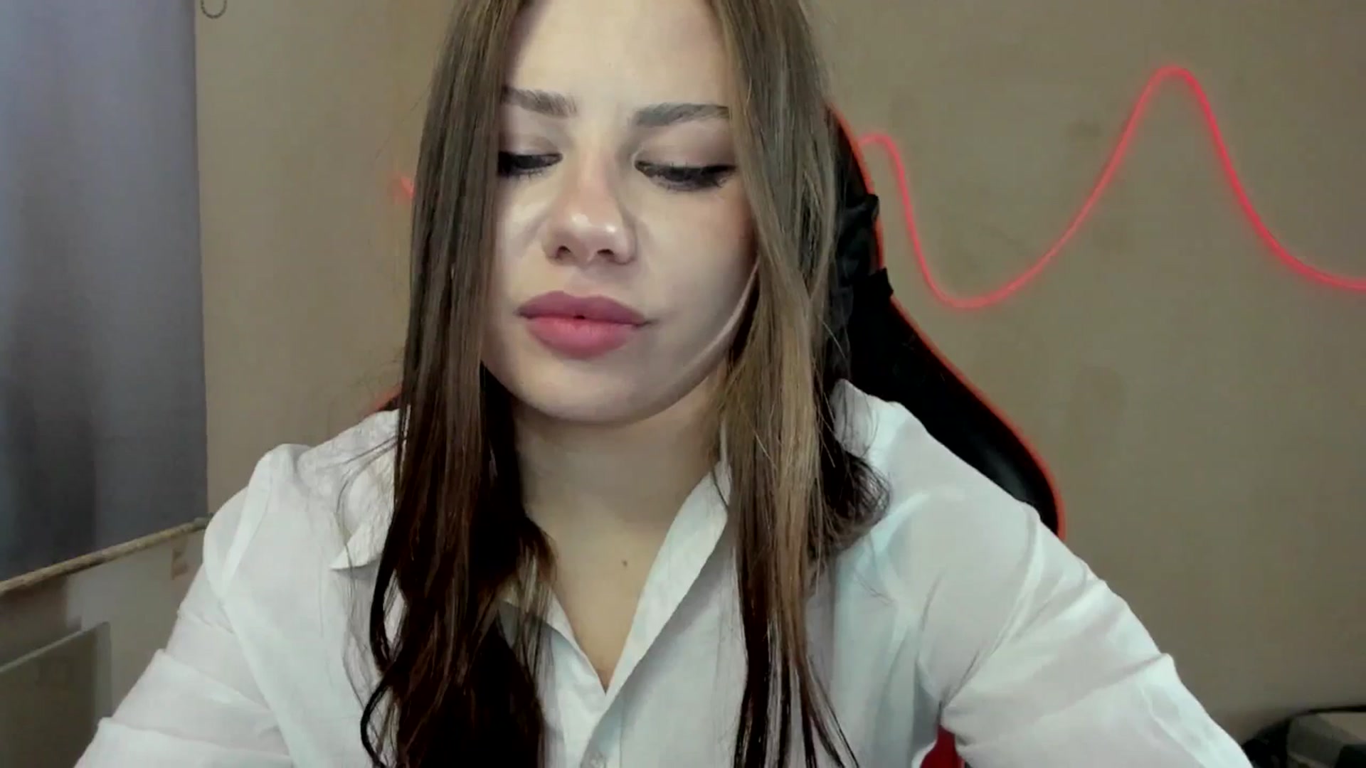 Gallery image thumbnail from FlyingDream's myfreecams stream on, 08/25/2025, 13:59 image 18 of 20
