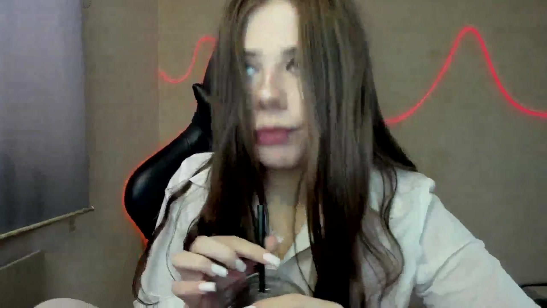 Gallery image thumbnail from FlyingDream's myfreecams stream on, 08/25/2025, 13:59 image 10 of 20