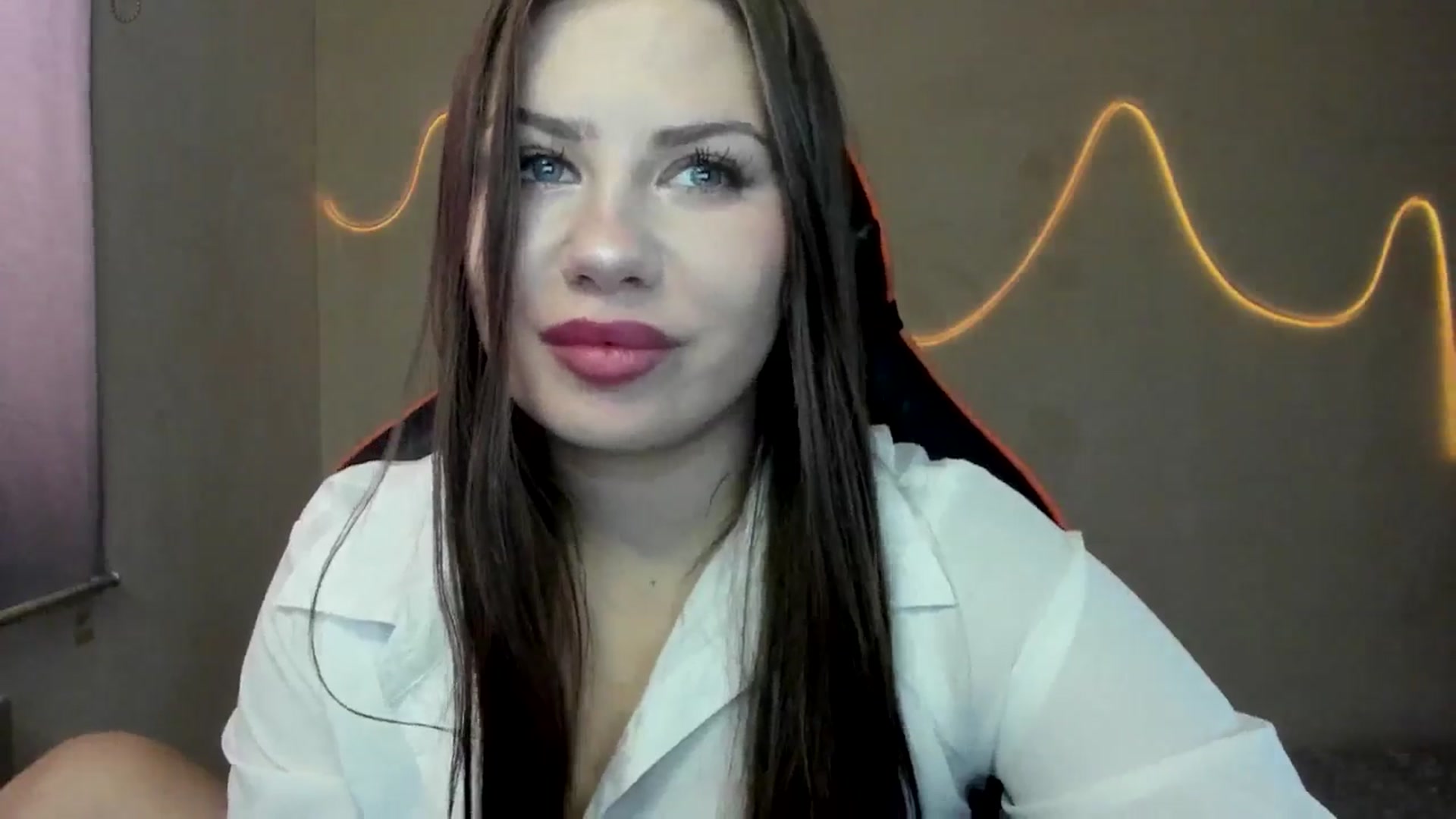 Gallery image thumbnail from FlyingDream's myfreecams stream on, 08/27/2025, 09:26 image 20 of 20