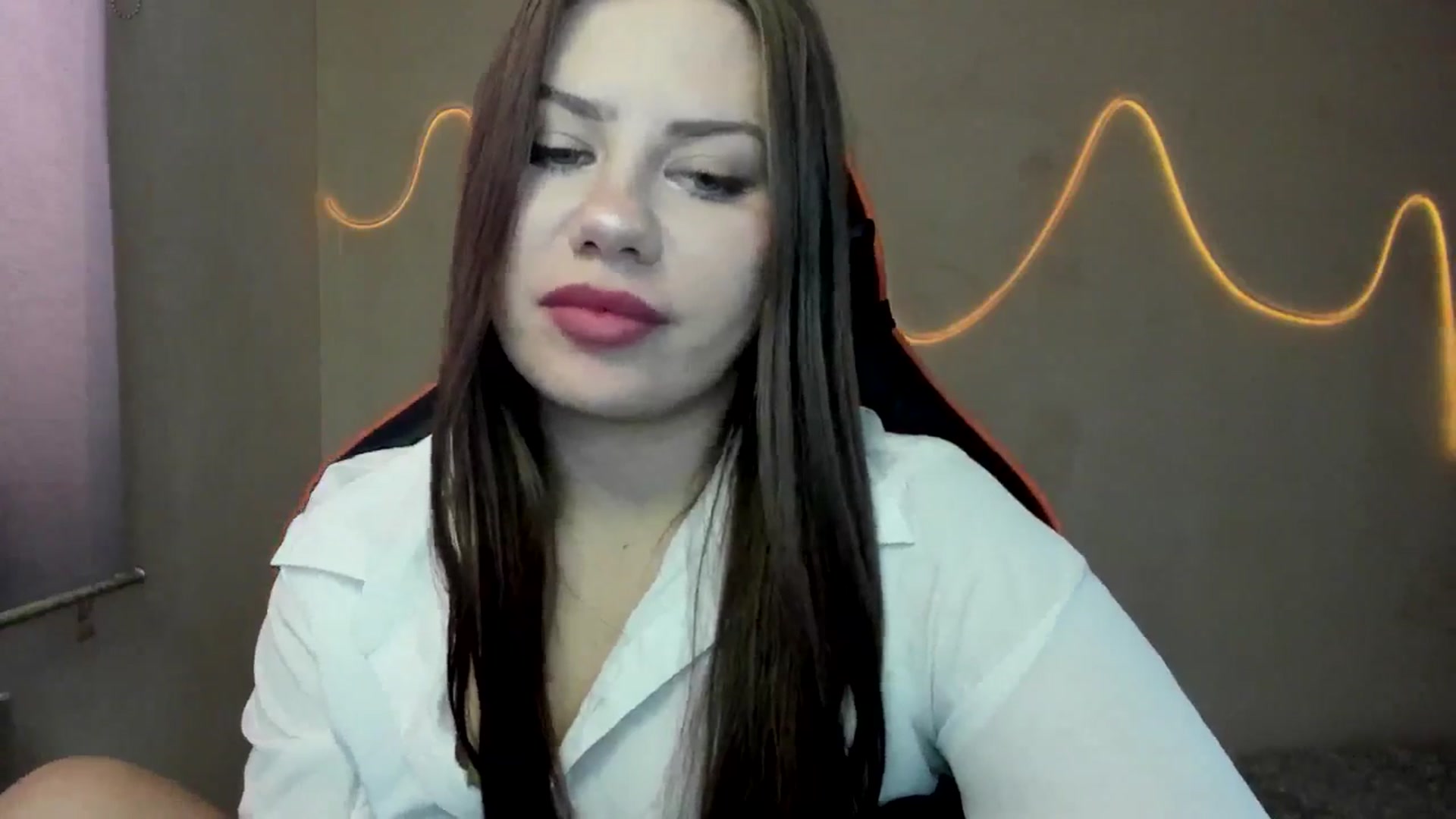 Gallery image thumbnail from FlyingDream's myfreecams stream on, 08/27/2025, 09:26 image 15 of 20