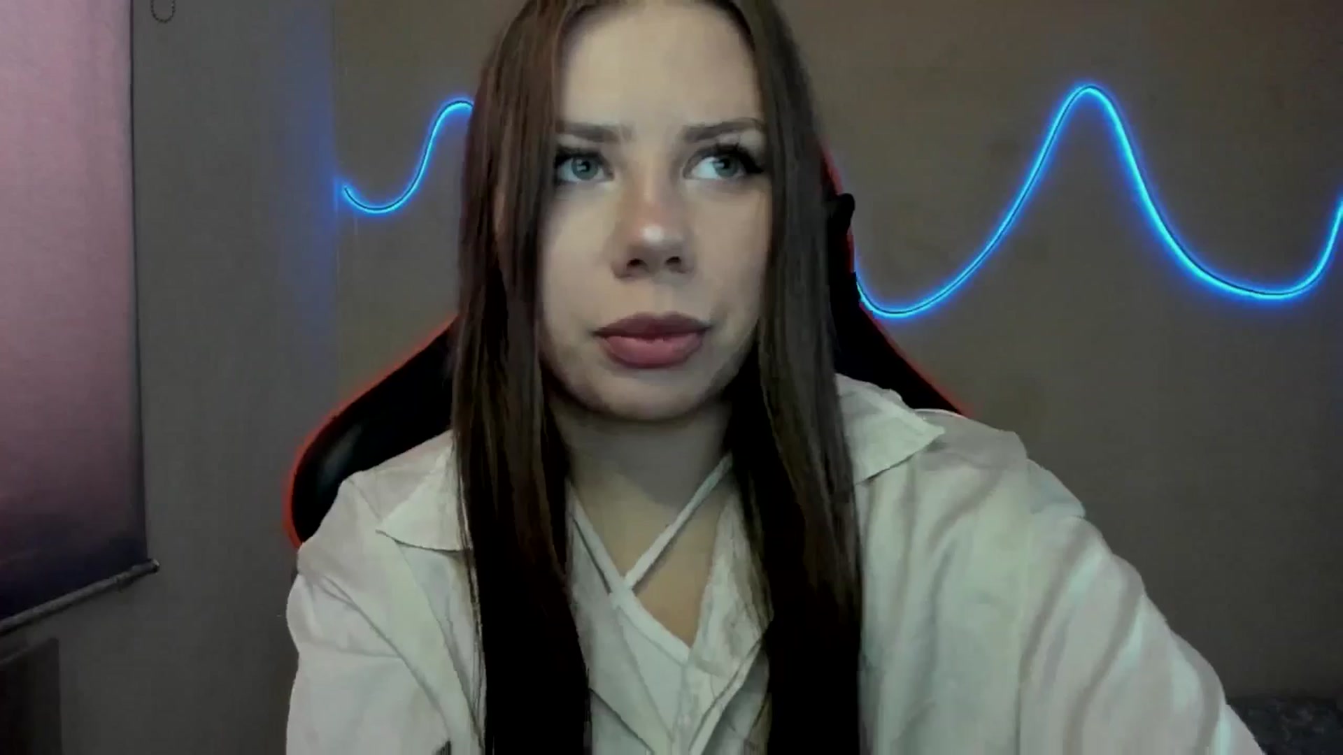 Gallery image thumbnail from FlyingDream's myfreecams stream on, 08/28/2025, 11:01 image 7 of 20