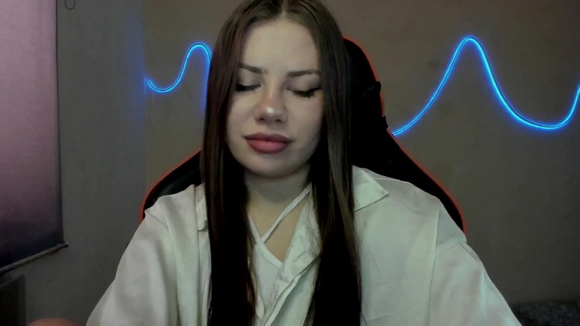 Gallery image thumbnail from FlyingDream's myfreecams stream on, 08/28/2025, 11:01 image 15 of 20