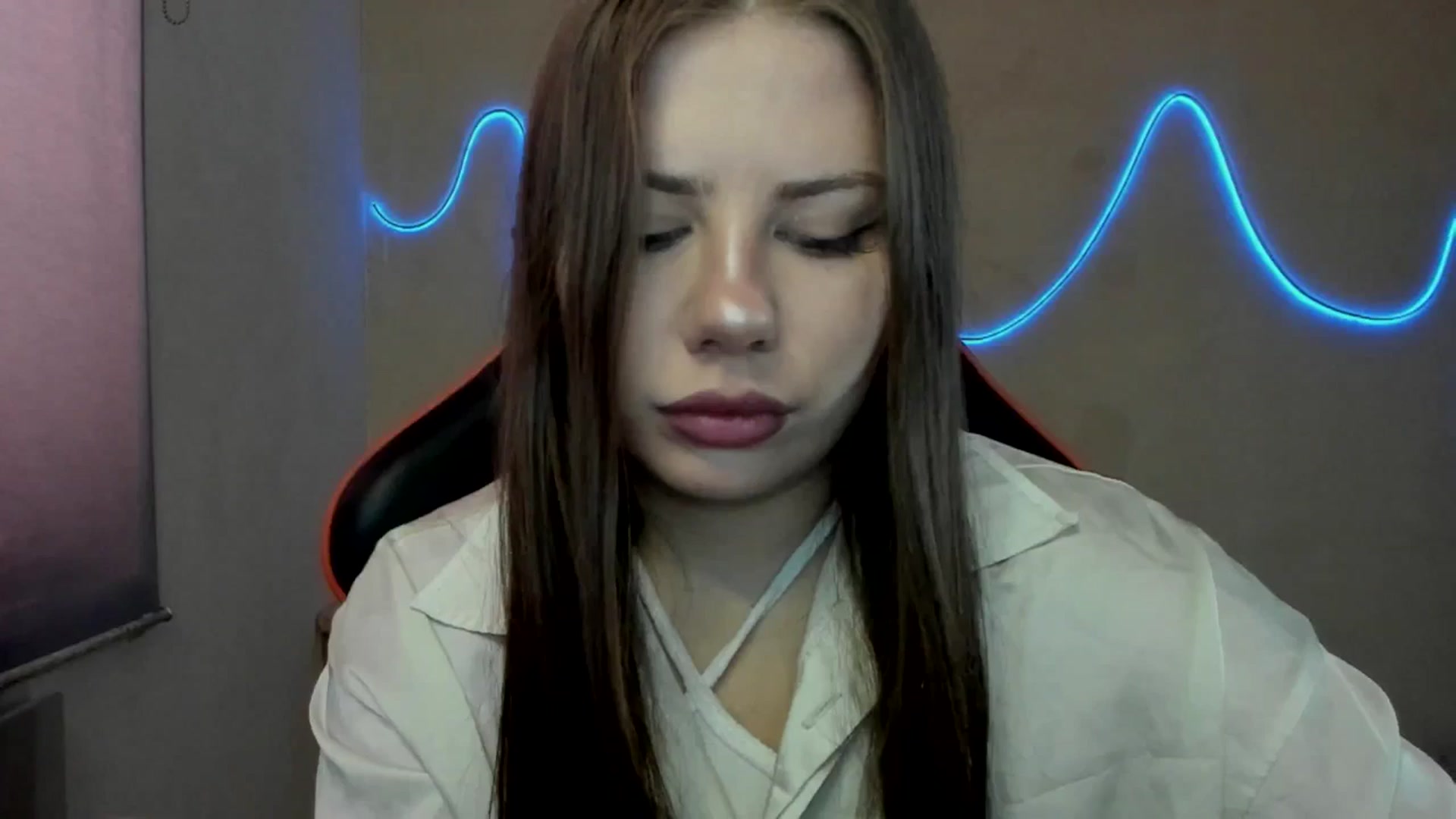 Gallery image thumbnail from FlyingDream's myfreecams stream on, 08/28/2025, 11:01 image 10 of 20