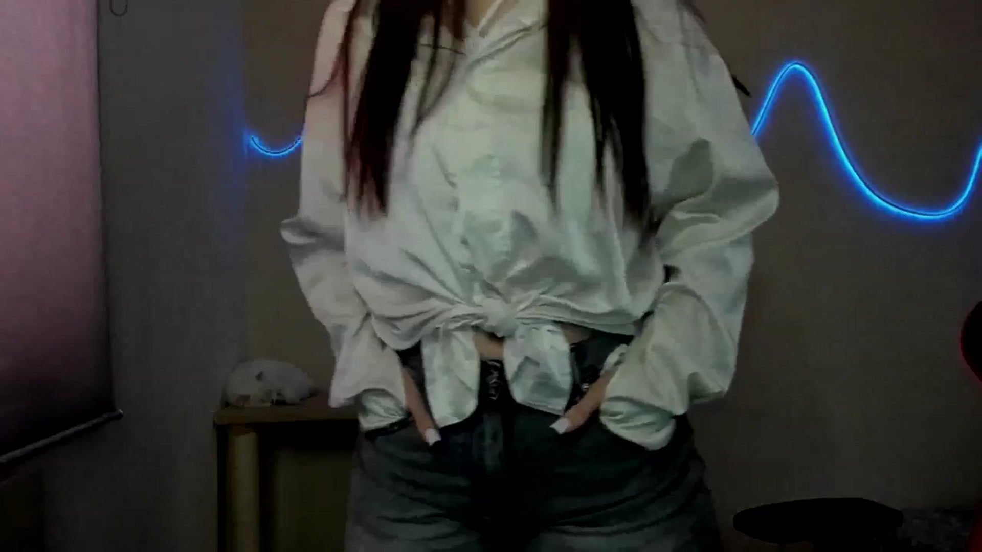 Gallery image thumbnail from FlyingDream's myfreecams stream on, 08/28/2025, 11:42 image 19 of 20