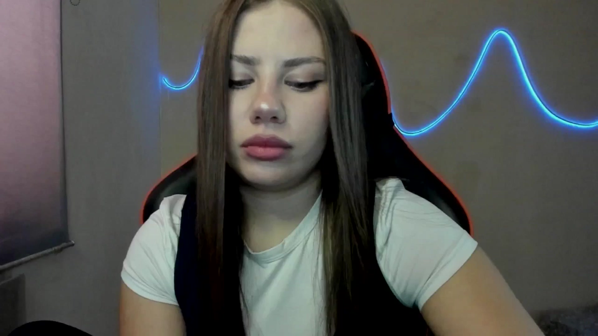 Gallery image thumbnail from FlyingDream's myfreecams stream on, 08/29/2025, 11:17 image 13 of 20