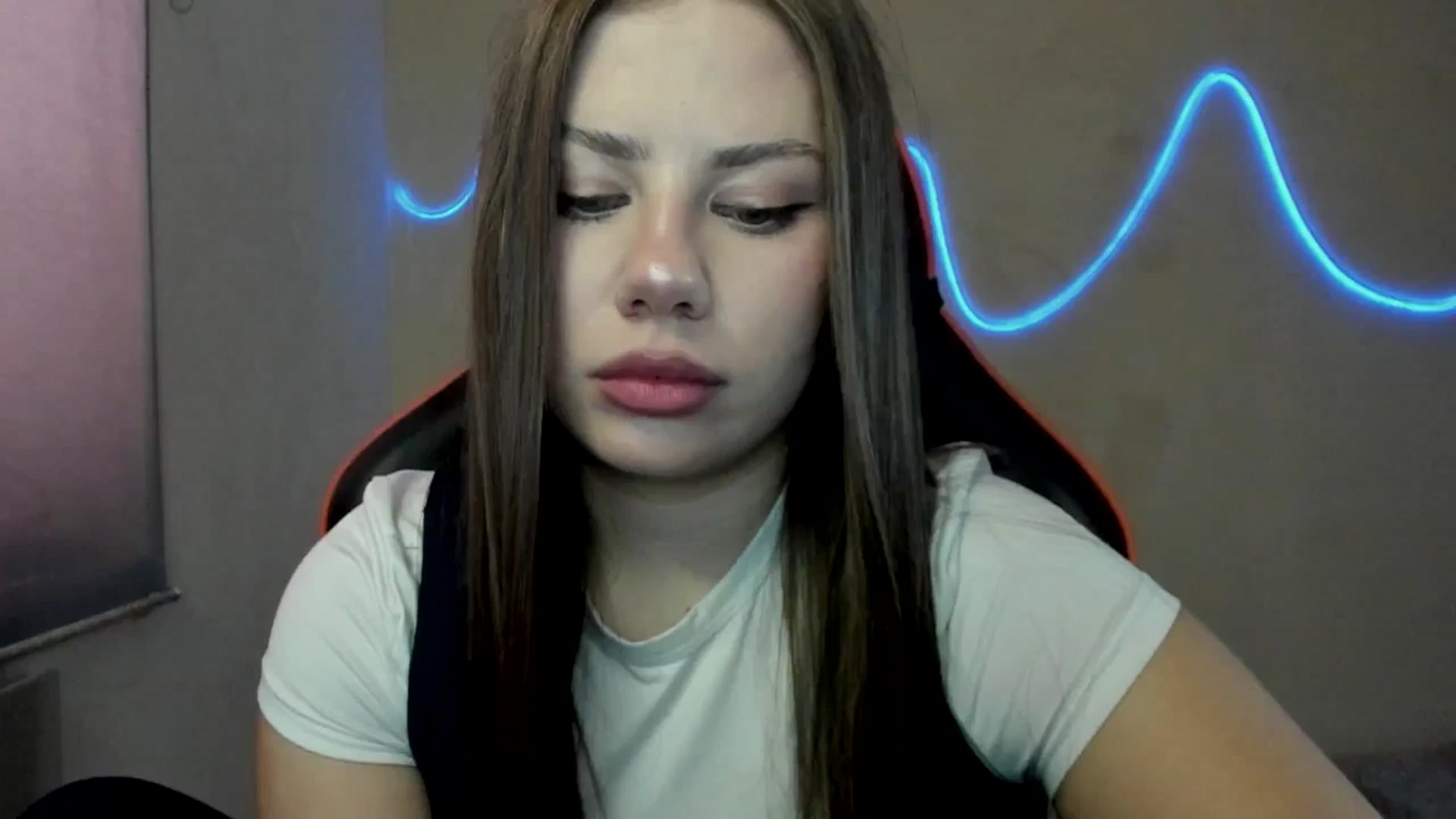 Gallery image thumbnail from FlyingDream's myfreecams stream on, 08/29/2025, 11:17 image 8 of 20