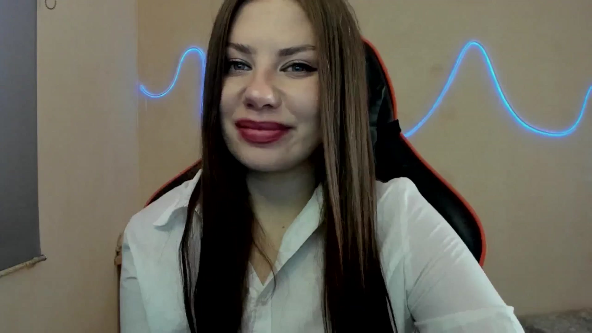 Gallery image thumbnail from FlyingDream's myfreecams stream on, 08/29/2025, 15:21 image 3 of 20