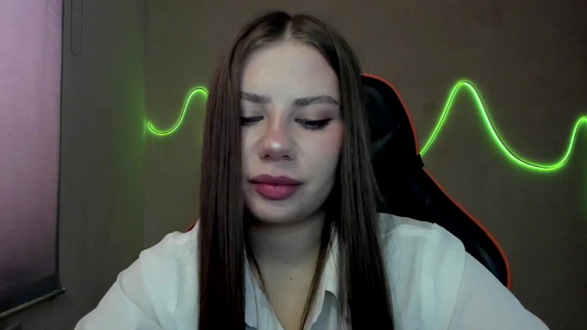 Gallery image thumbnail from FlyingDream's myfreecams stream on, 08/31/2025, 11:26 image 3 of 20
