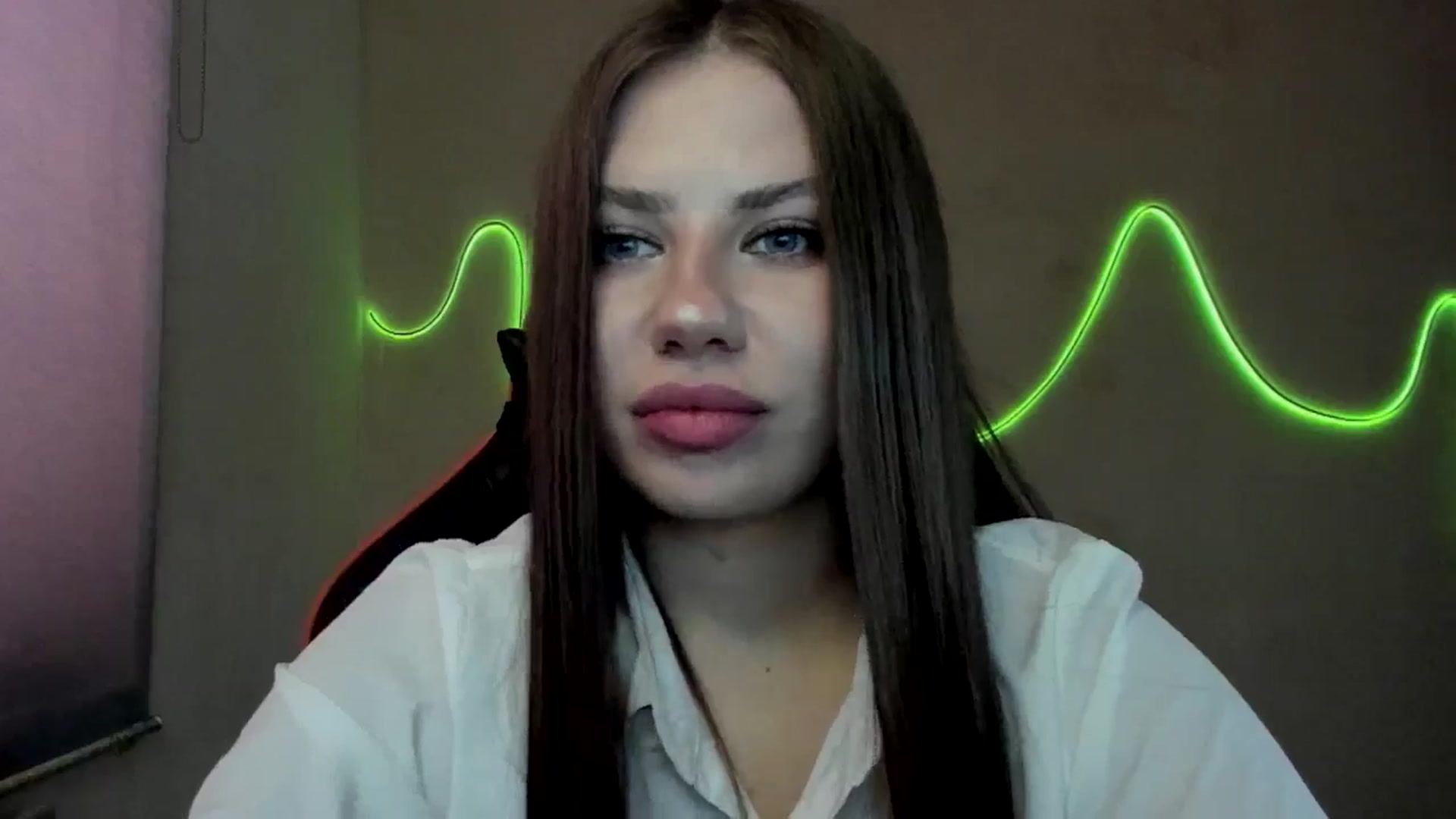 Gallery image thumbnail from FlyingDream's myfreecams stream on, 08/31/2025, 11:26 image 16 of 20