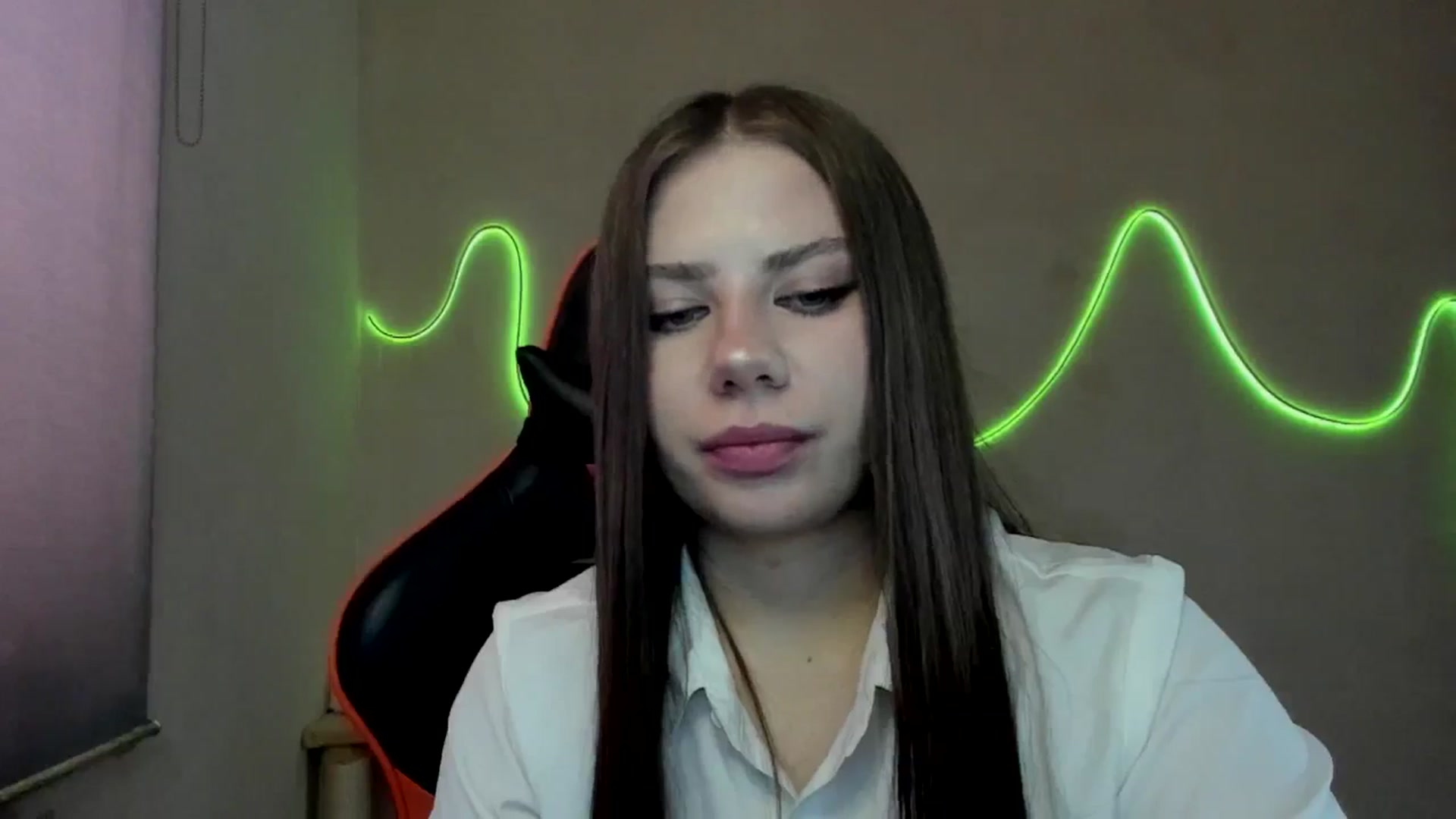 Gallery image thumbnail from FlyingDream's myfreecams stream on, 08/31/2025, 11:26 image 19 of 20