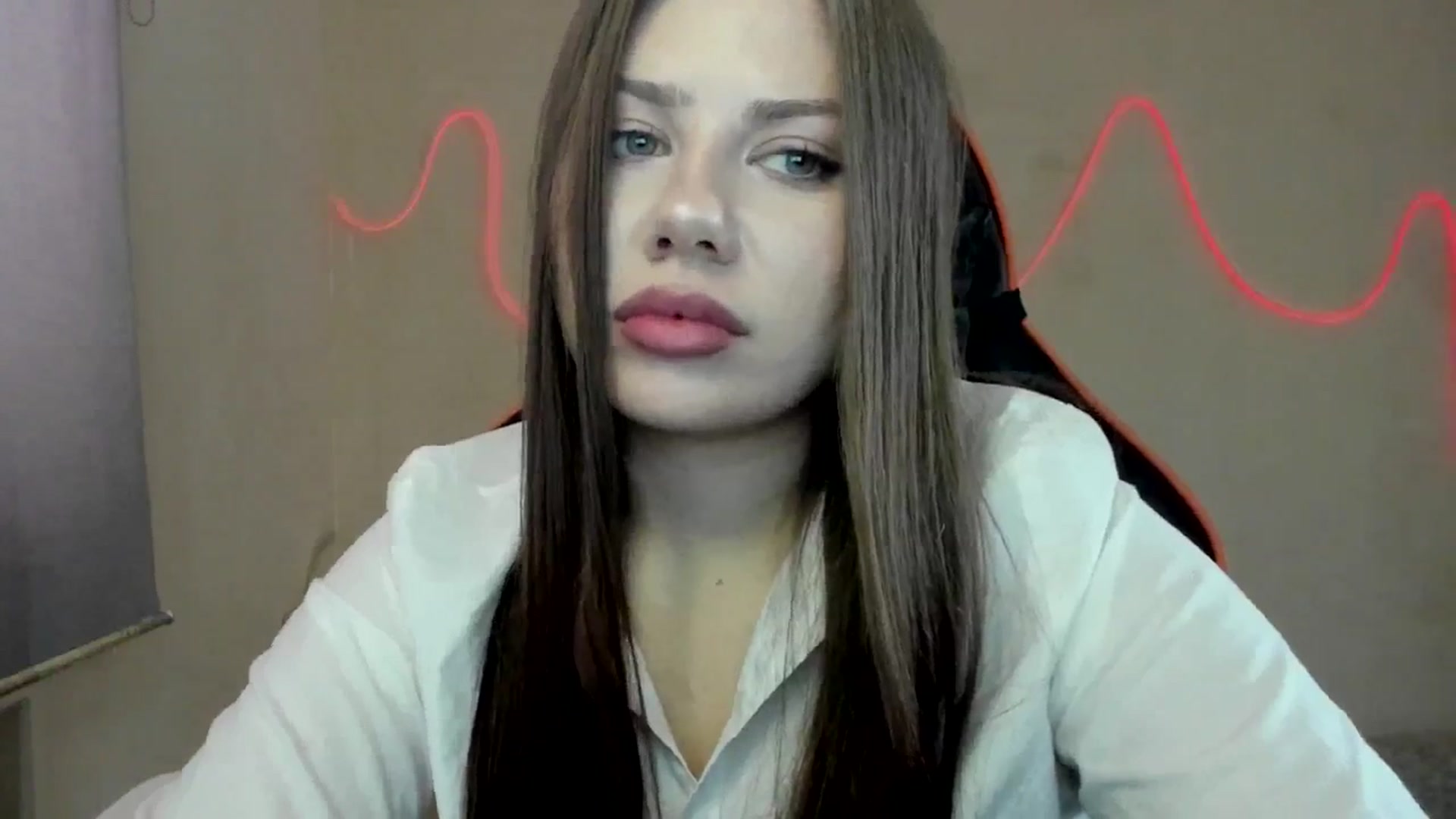 Gallery image thumbnail from FlyingDream's myfreecams stream on, 09/01/2025, 12:42 image 15 of 20