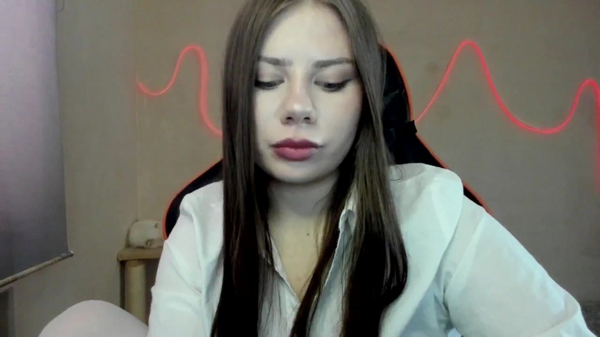 Gallery image thumbnail from FlyingDream's myfreecams stream on, 09/01/2025, 12:42 image 9 of 20