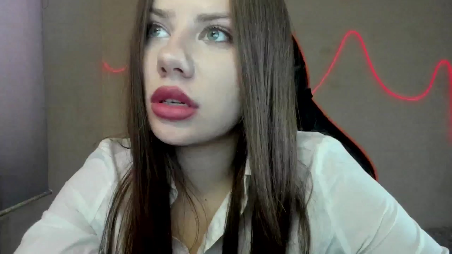 Gallery image thumbnail from FlyingDream's myfreecams stream on, 09/01/2025, 14:00 image 2 of 20