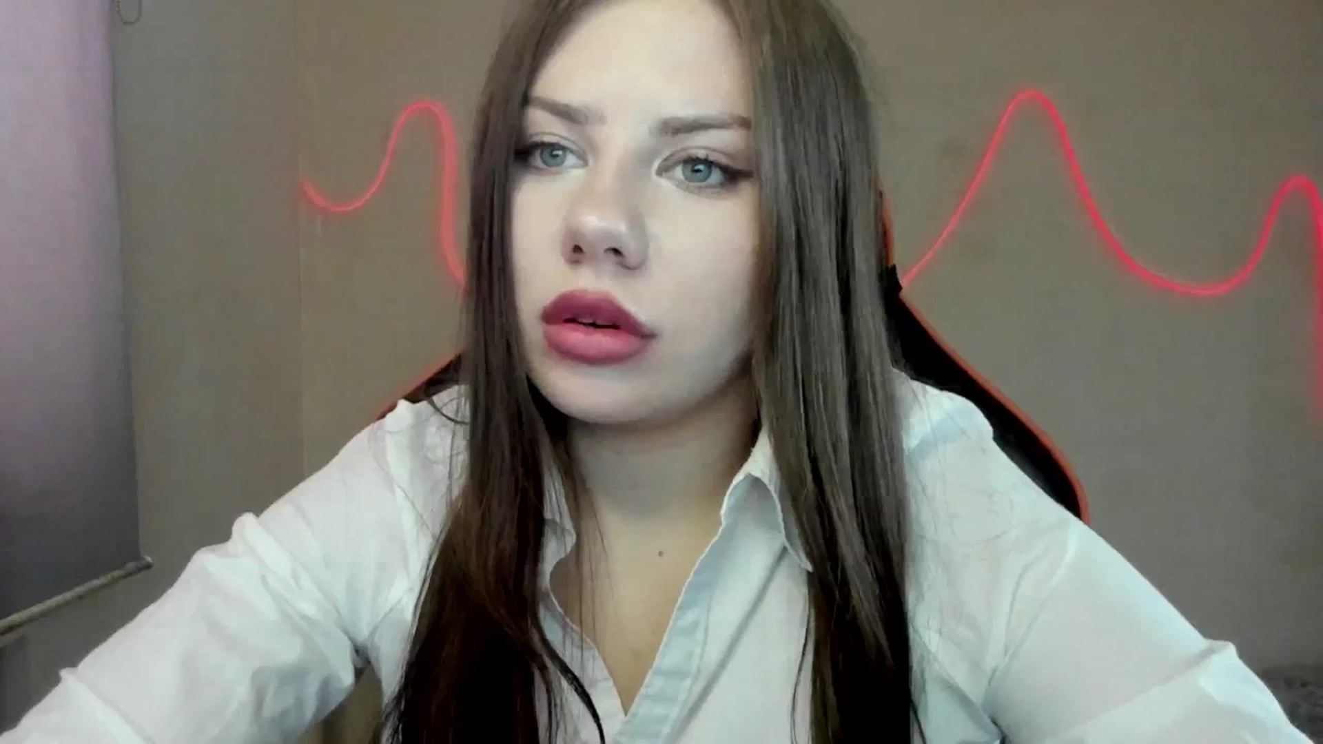 Gallery image thumbnail from FlyingDream's myfreecams stream on, 09/01/2025, 14:00 image 11 of 20