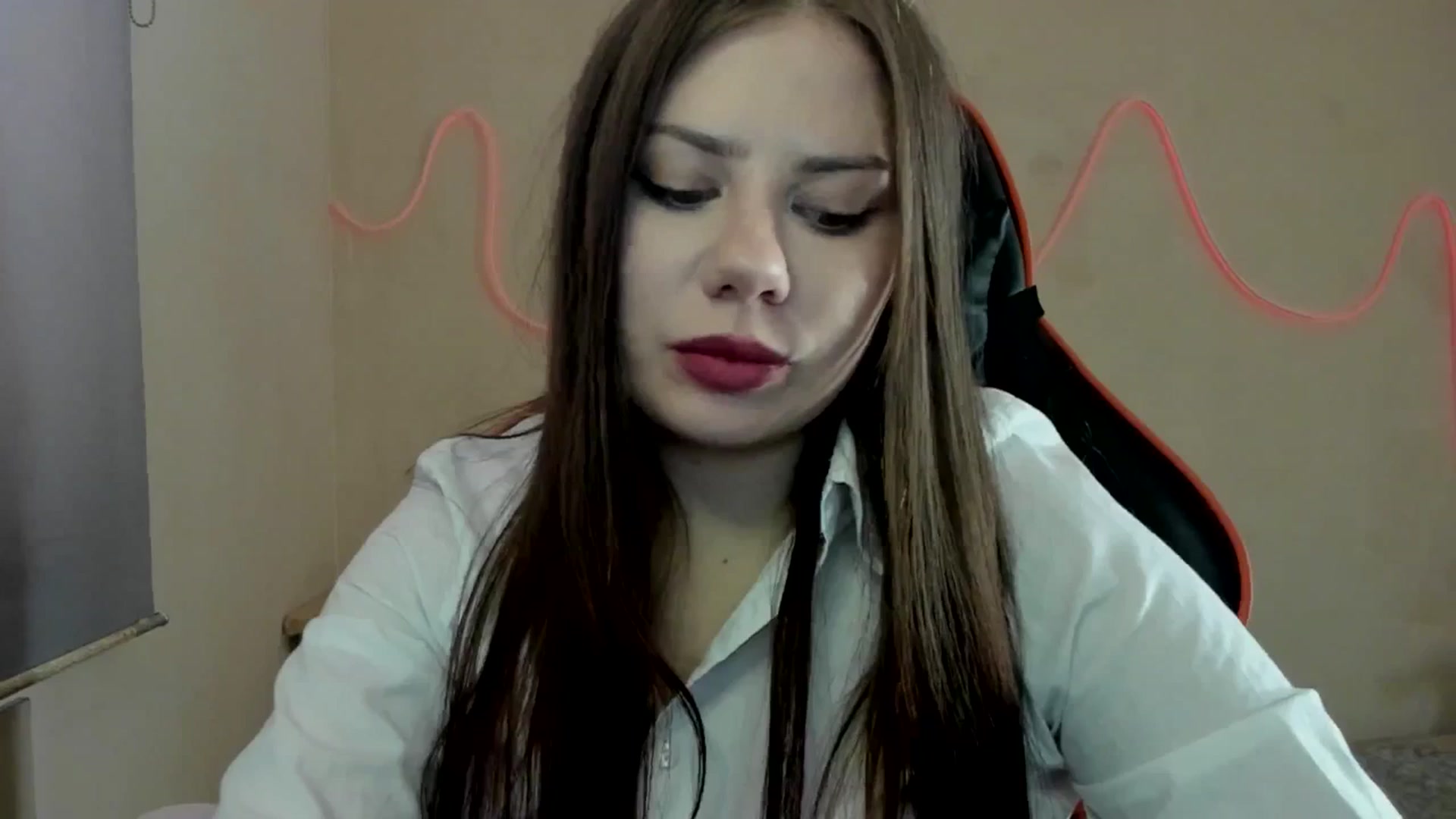 Gallery image thumbnail from FlyingDream's myfreecams stream on, 09/01/2025, 14:00 image 8 of 20