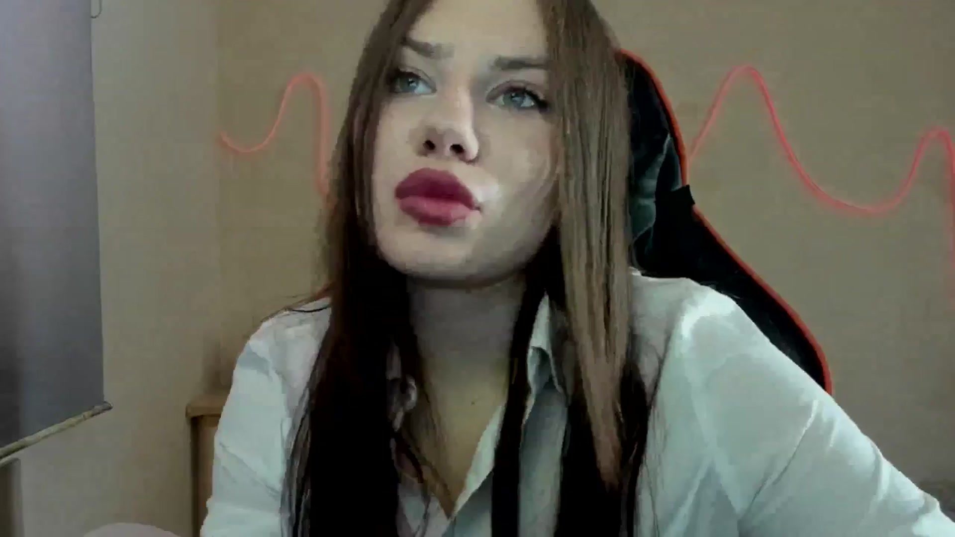 Gallery image thumbnail from FlyingDream's myfreecams stream on, 09/01/2025, 14:00 image 7 of 20