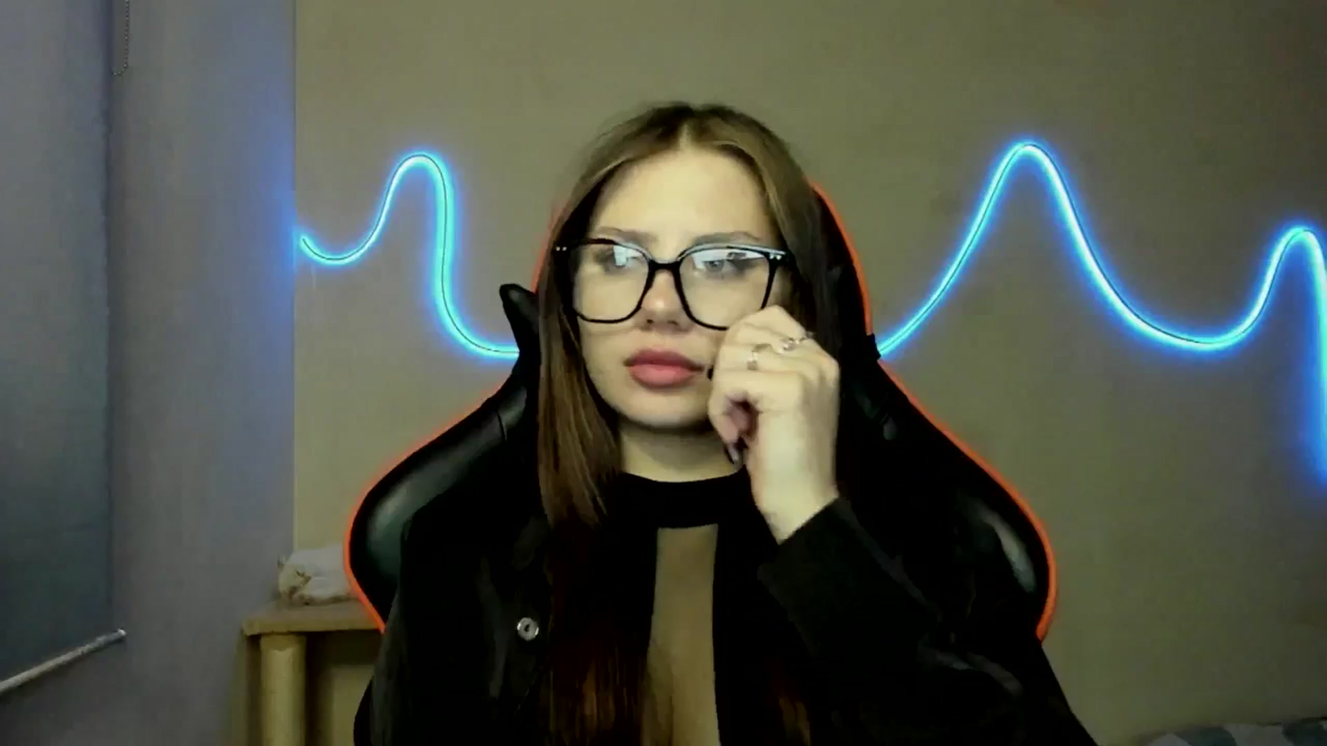 Gallery image thumbnail from FlyingDream's myfreecams stream on, 09/03/2025, 16:04 image 16 of 20