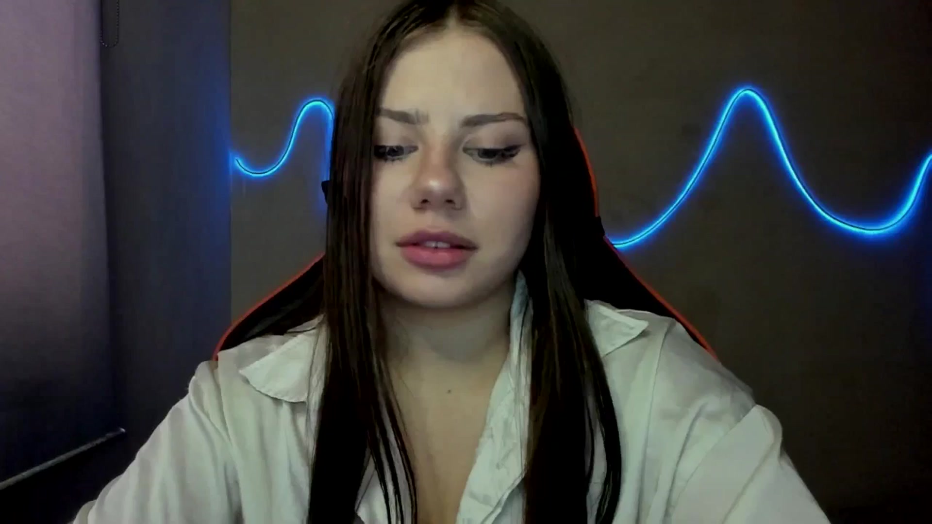 Gallery image thumbnail from FlyingDream's myfreecams stream on, 09/04/2025, 13:23 image 10 of 20