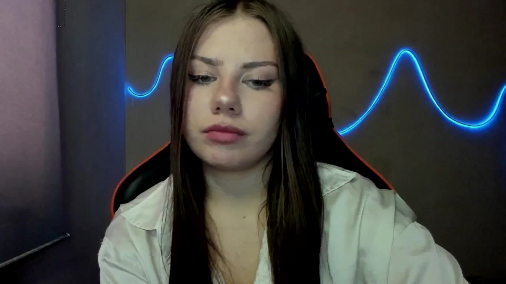 Gallery image thumbnail from FlyingDream's myfreecams stream on, 09/04/2025, 13:23 image 3 of 20