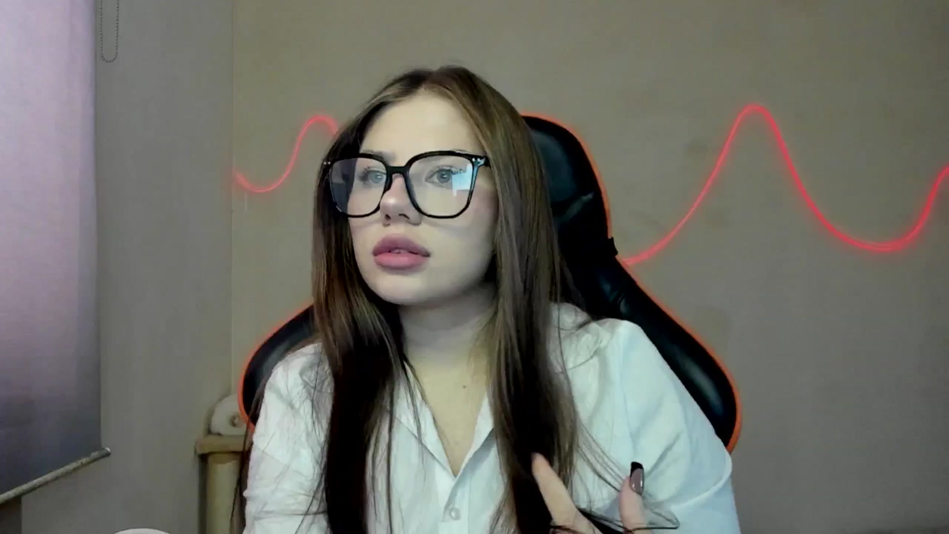Gallery image thumbnail from FlyingDream's myfreecams stream on, 09/05/2025, 13:26 image 1 of 20