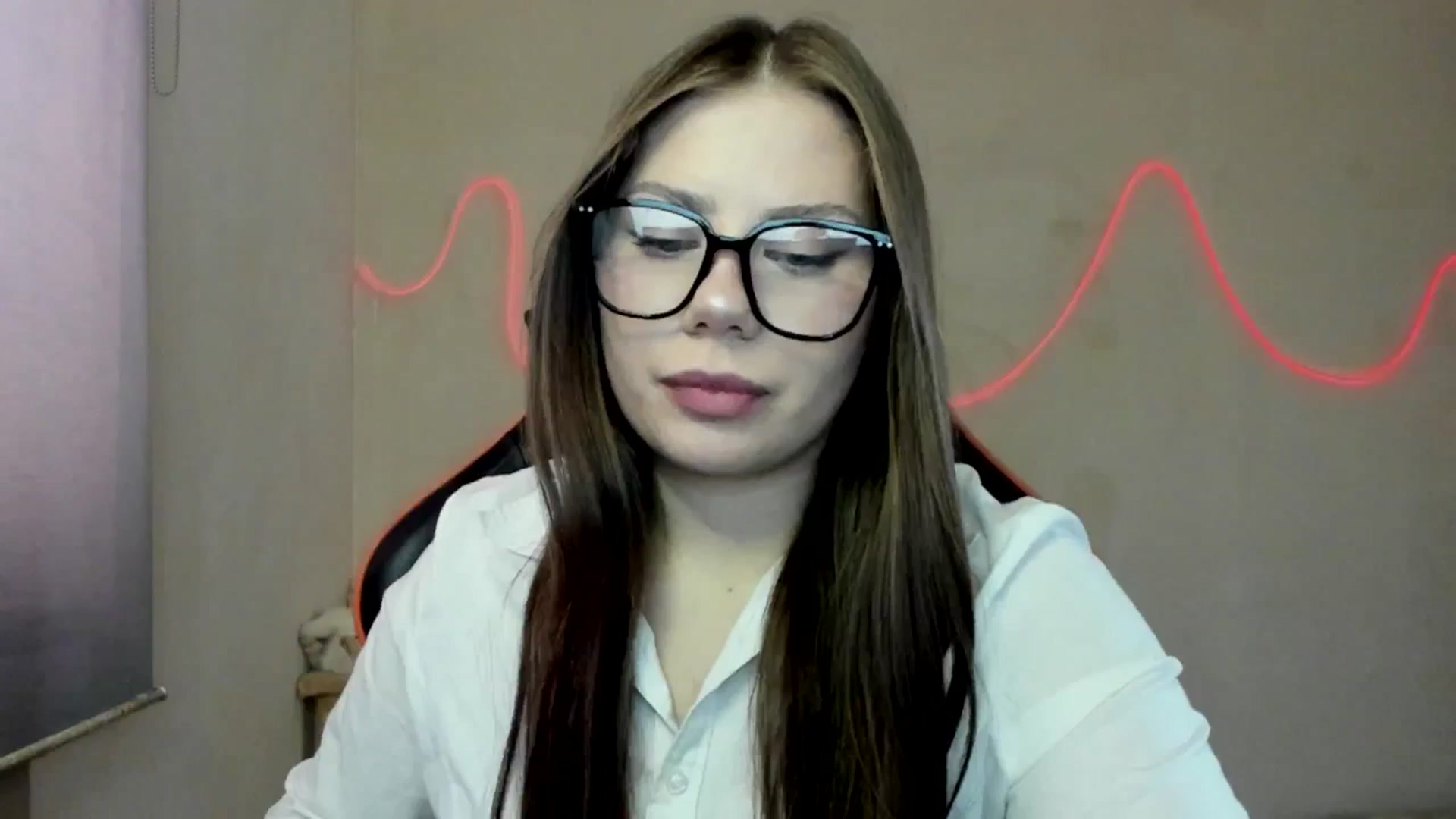 Gallery image thumbnail from FlyingDream's myfreecams stream on, 09/05/2025, 13:26 image 5 of 20