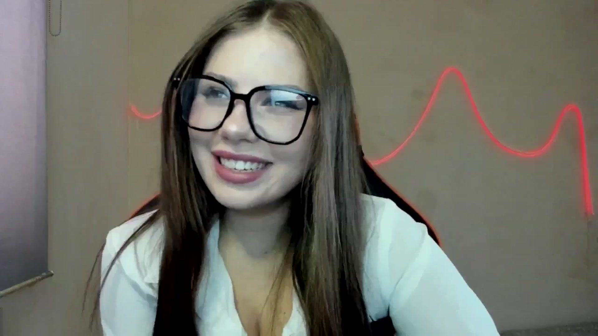 Gallery image thumbnail from FlyingDream's myfreecams stream on, 09/06/2025, 12:06 image 10 of 20