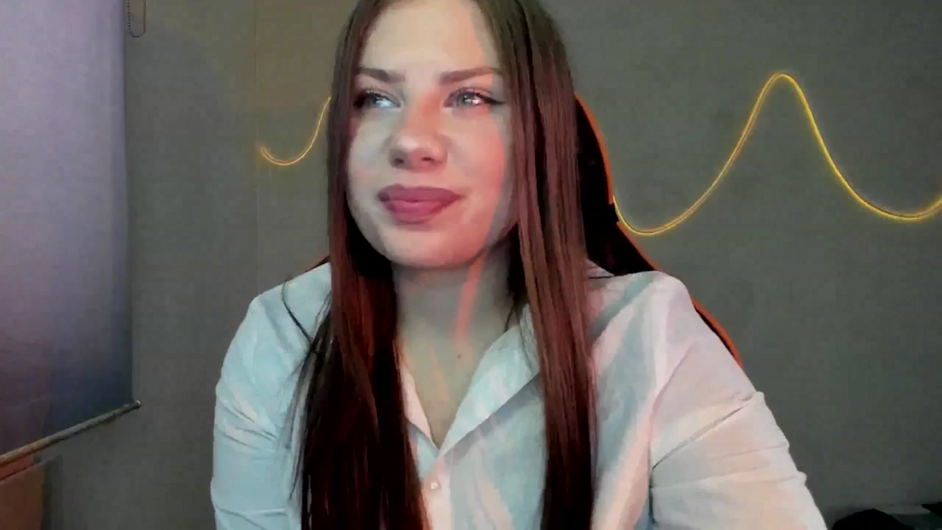 Gallery image thumbnail from FlyingDream's myfreecams stream on, 09/08/2025, 13:31 image 3 of 20